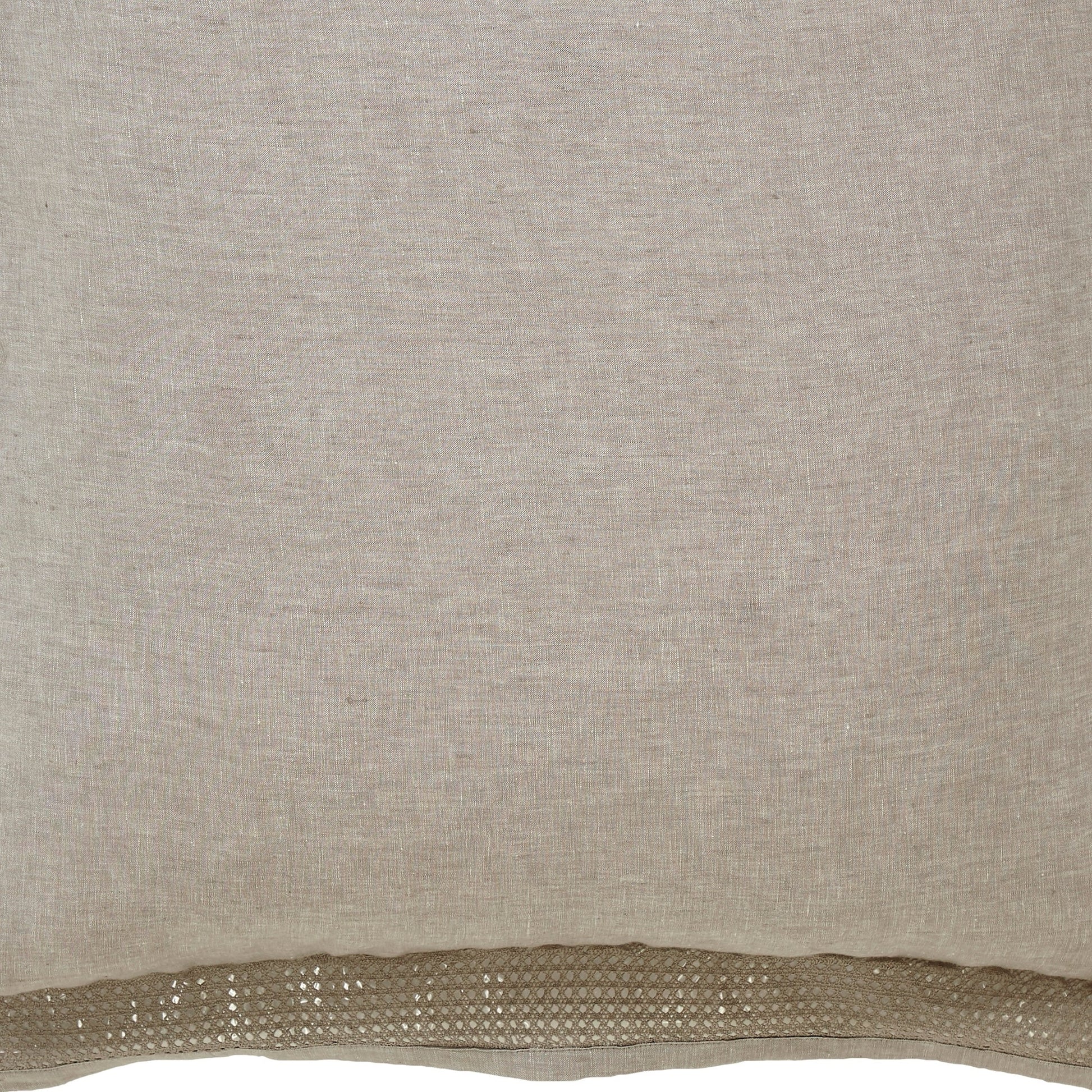 SS-022-2026_2|Natural linen-look duvet cover with a decorative textured border. Offers rustic charm, cozy elegance for stylish bedding.