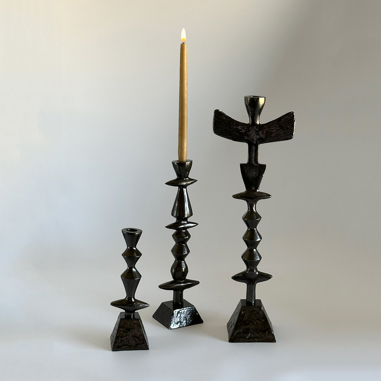 Totem candleholder - Nima Oberoi Lunares 