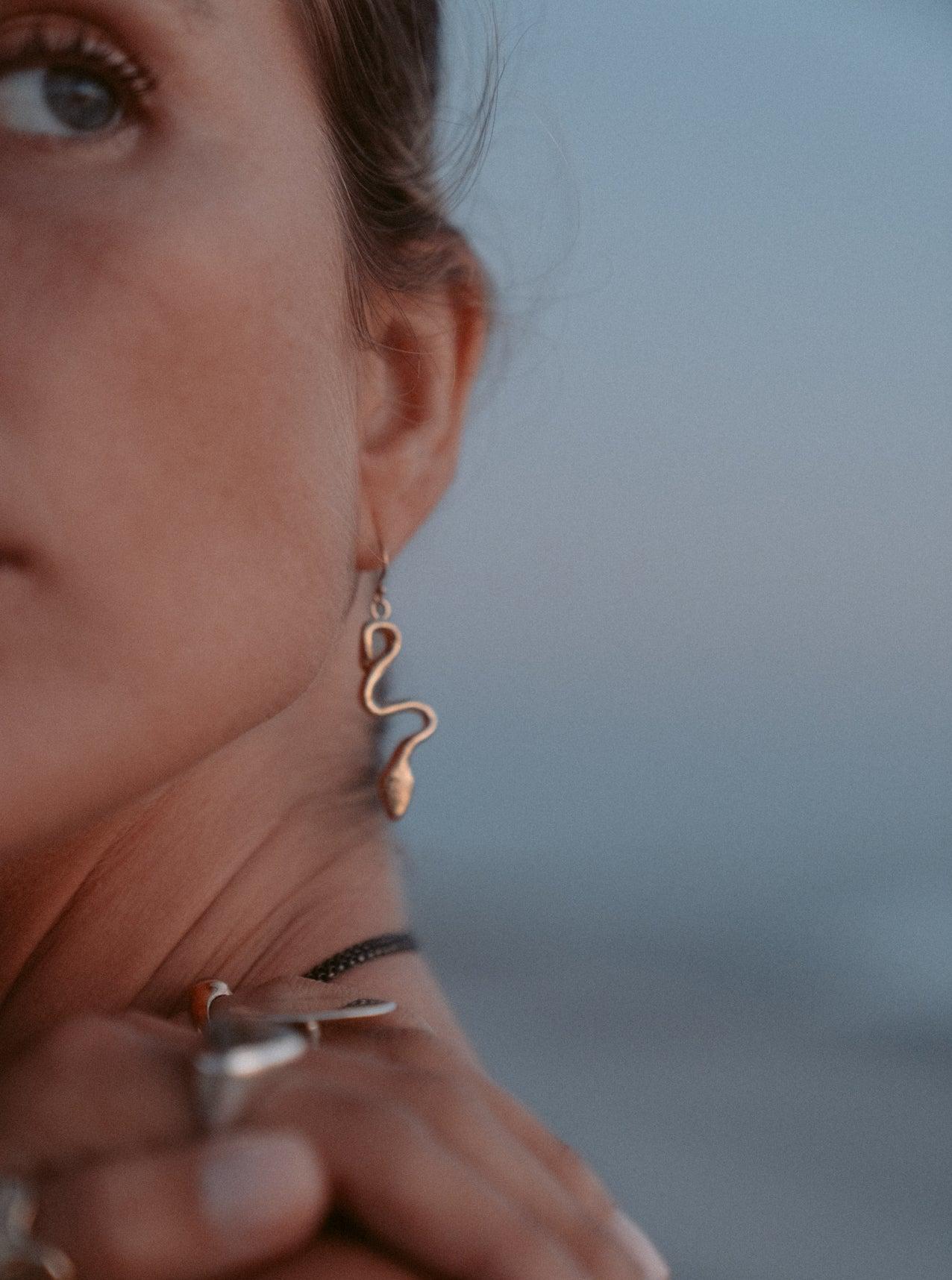 Serpentina Gold Snake Dangle Earring - Dea Dia