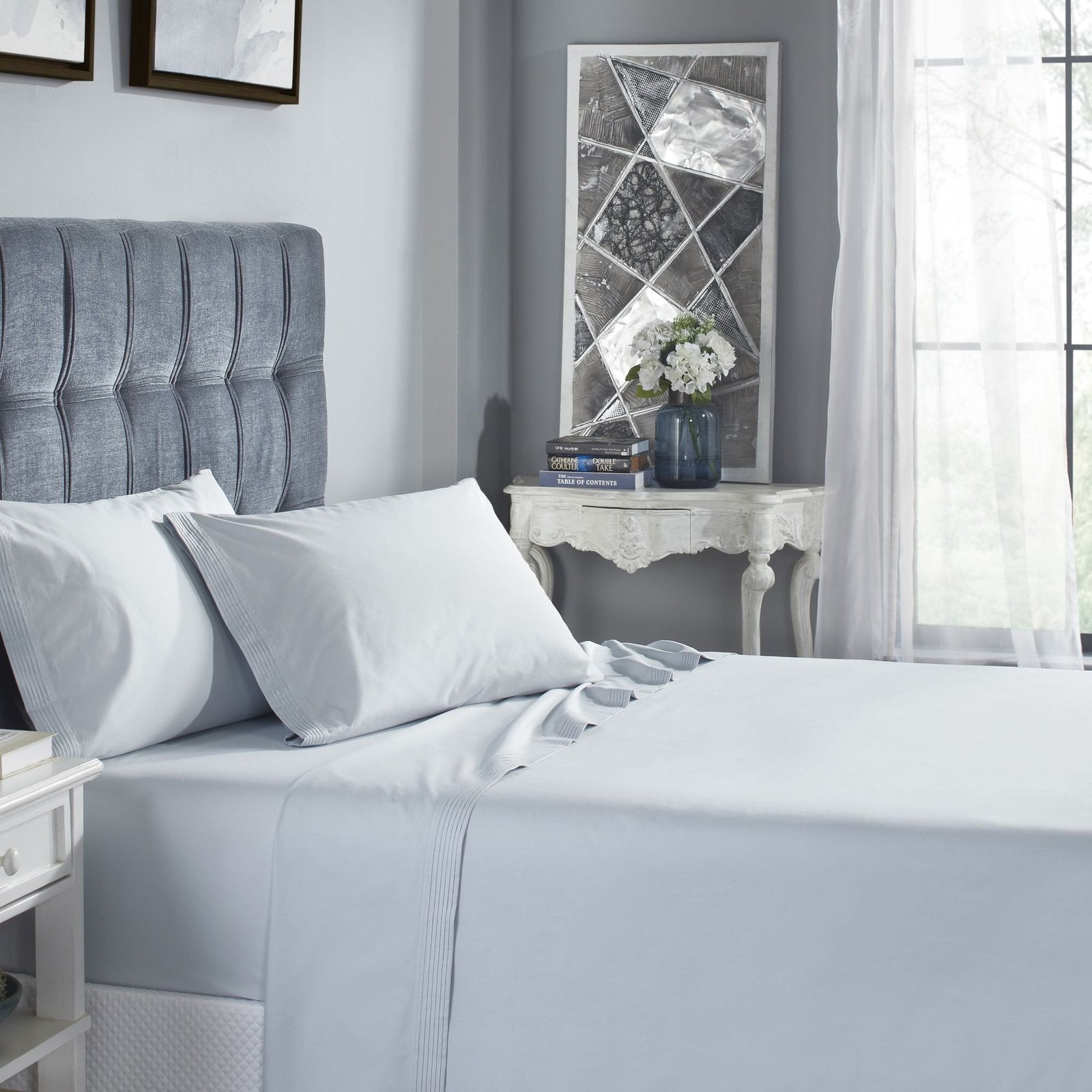 KSS-524-7880_2|Soft, breathable light blue 100% cotton sateen sheets, featuring elegant pintuck details, perfect for luxurious bedroom comfort.