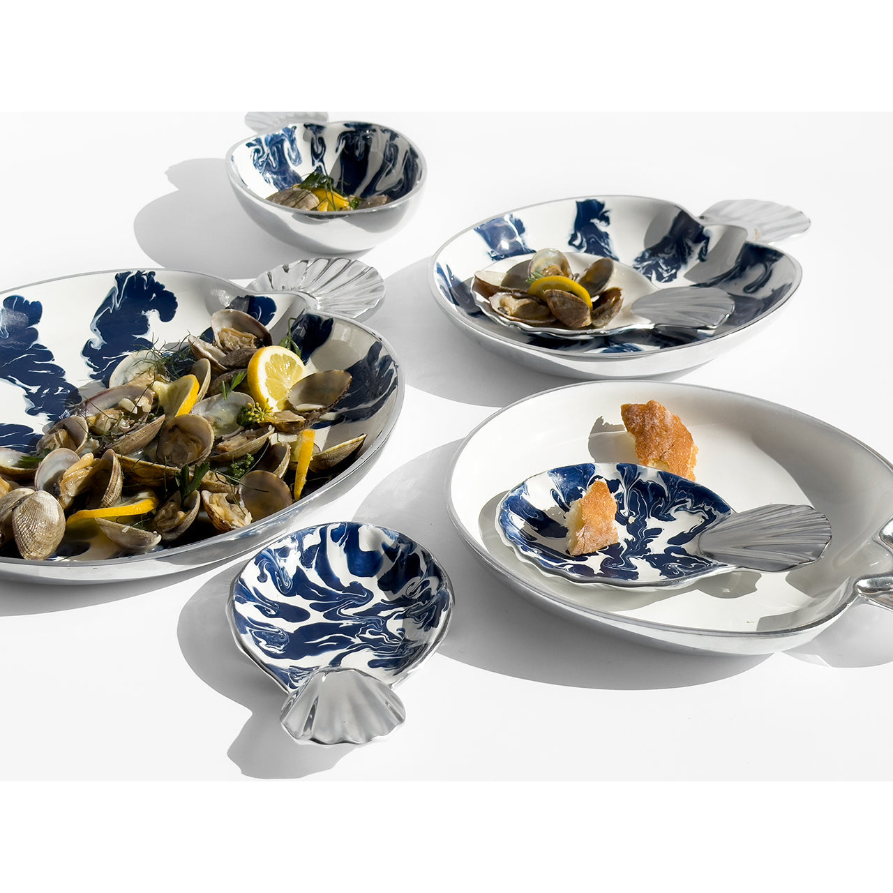 LA MAR Salad Bowl - Nima Oberoi Lunares 