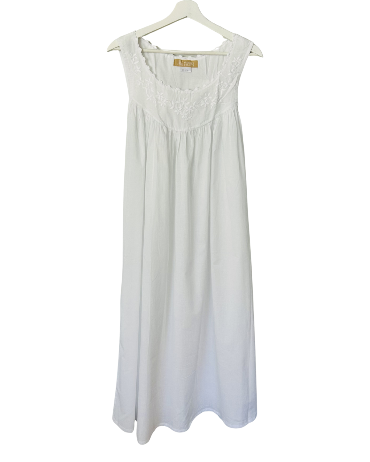 White Garland Nightgown