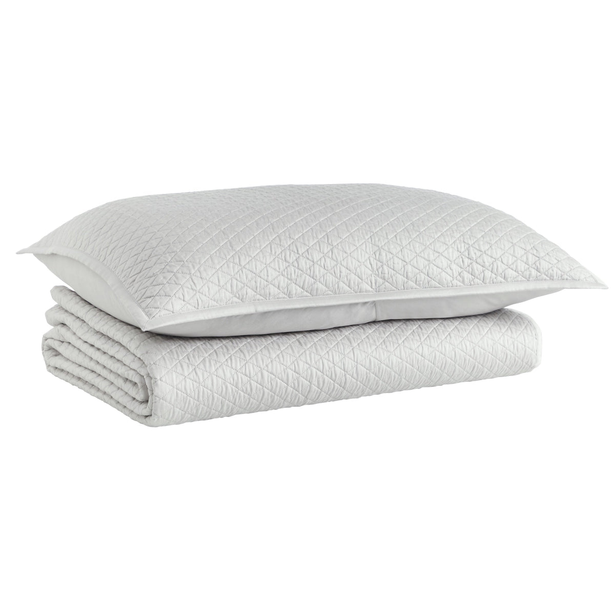 CL-266-9496_6|Soft white diamond quilted coverlet paired with a matching pillow, offering elegant and comfortable bedding solutions.