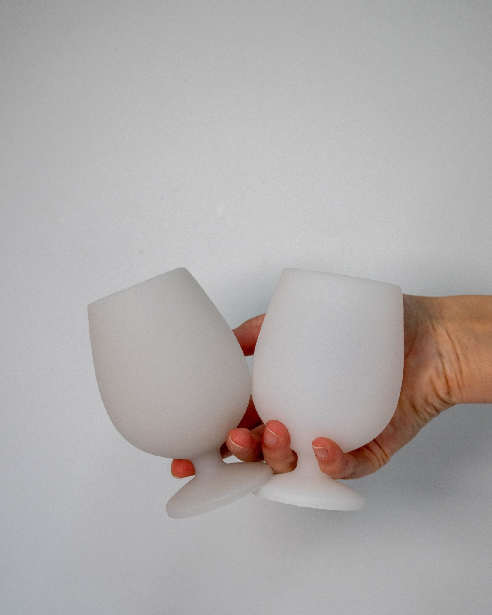 blanc + dove | stemm | silicone unbreakable wine glasses - porter green | style + sustainability