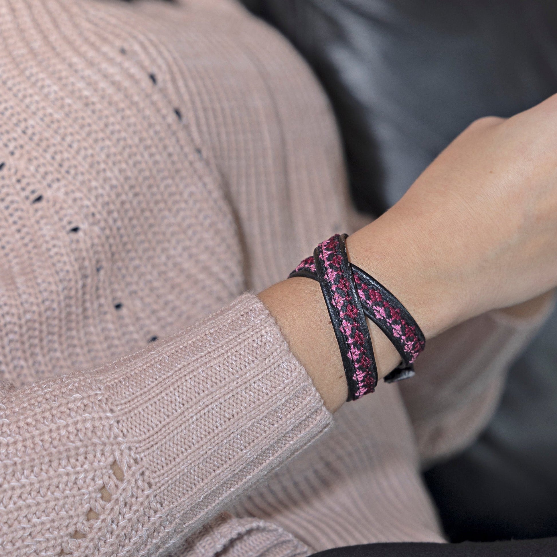 Choker/Wrap Bracelet - Rose - Darzah