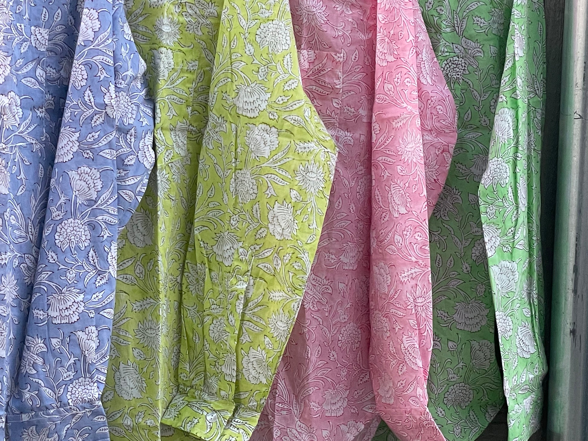Good Boyfriend Shirt Floral Escape - Close up - Multiple