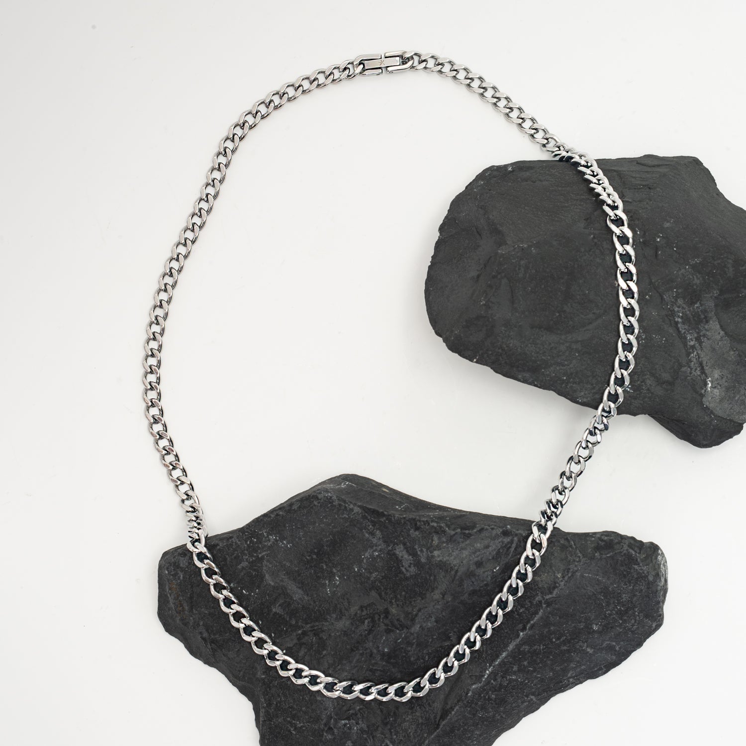 Full length photo of silver chain necklace, silver chain for men, jewelry store, online gift shopping