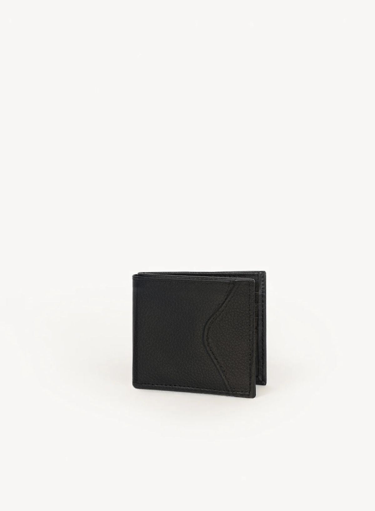 the shotgun wallet accessory for him in black detailed exterior side view.