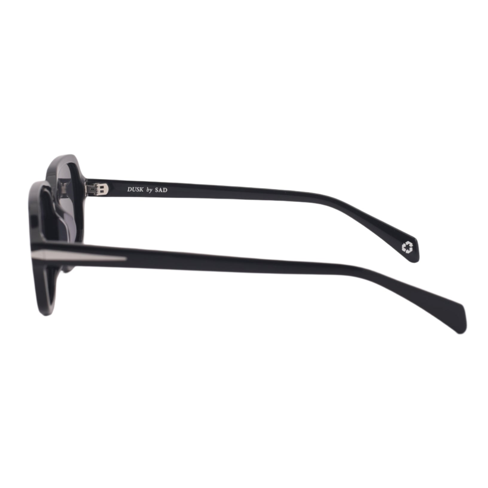 SAD Eyewear Dusk premium square sunglasses in black with black polarized UV protection lenses