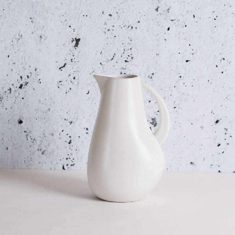 Stoneware Pitcher | Kuduo 64 Oz – Powered by People