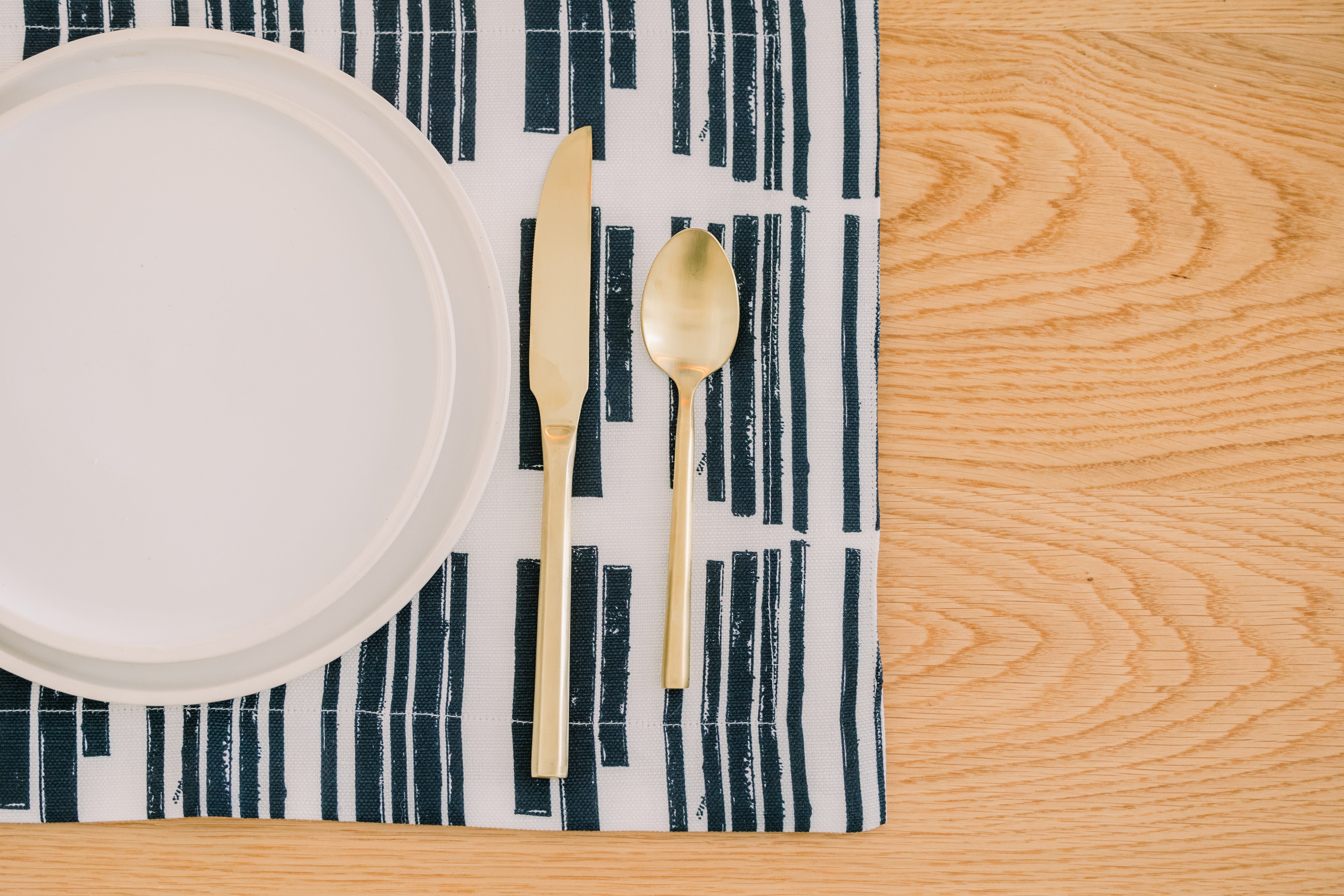 Marguerite in Indigo - Placemat - Thumbnail 3