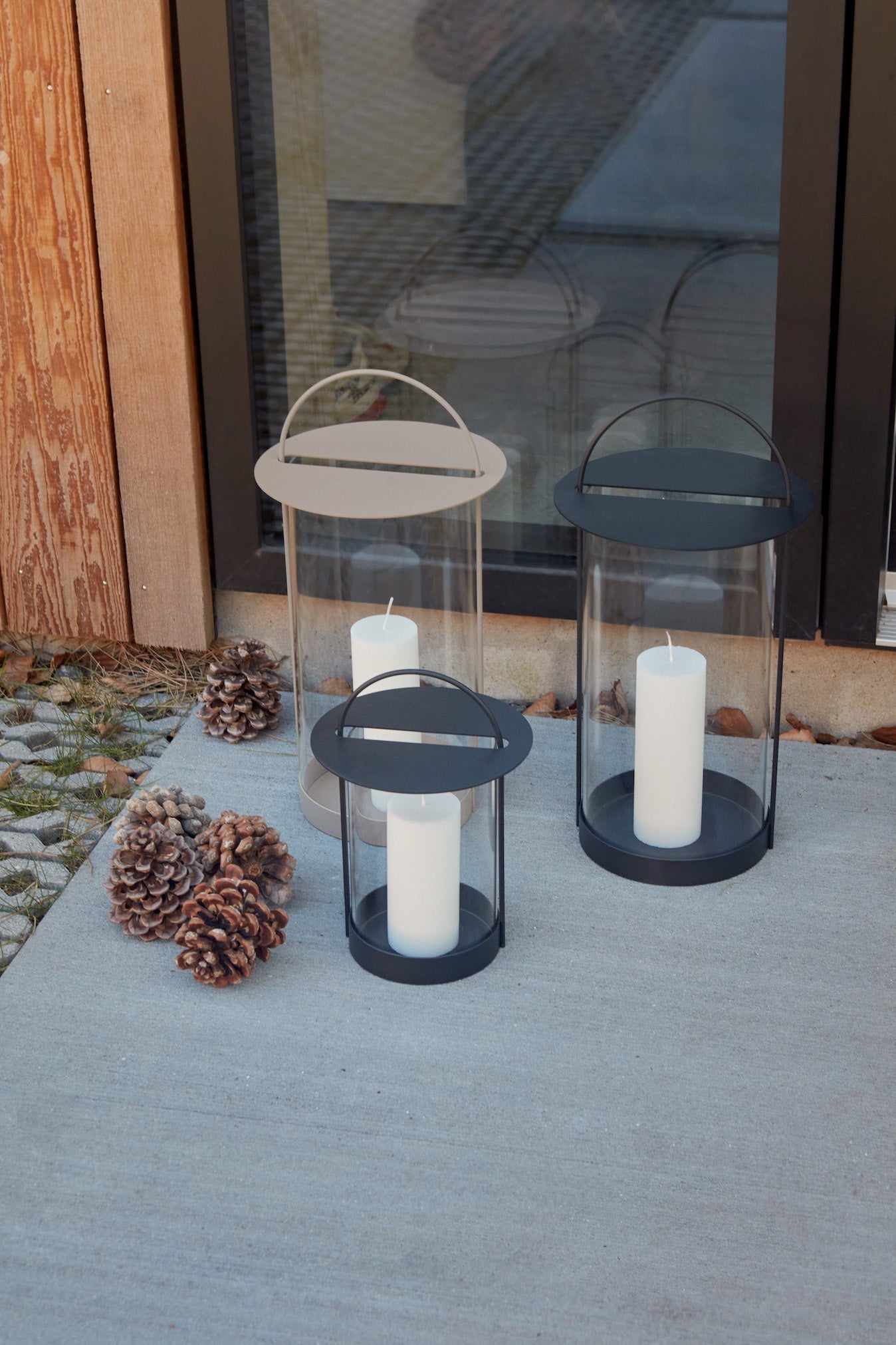 Maki Lantern Small In Black 2