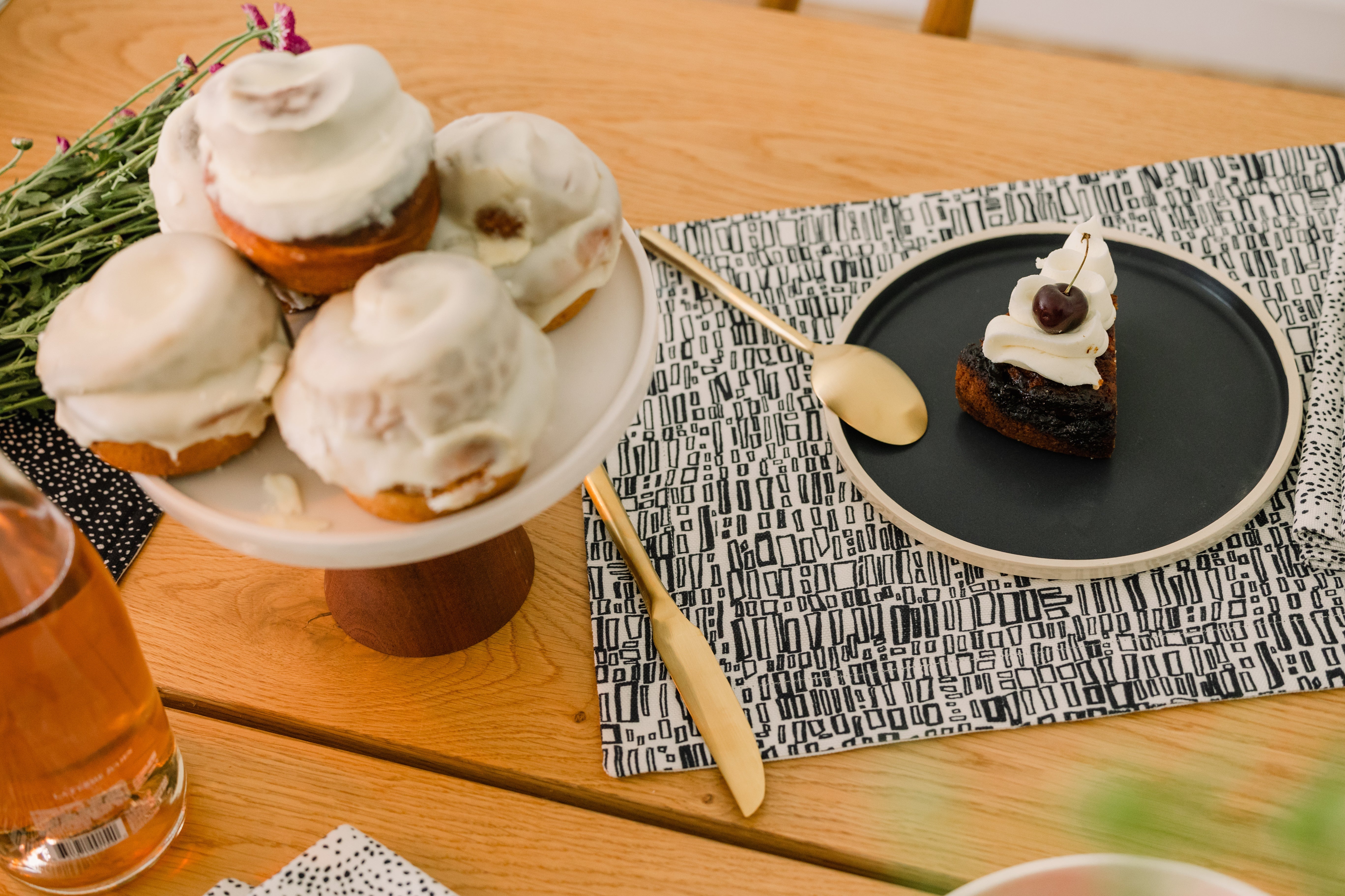 Leucadia Placemat in Albatross - Thumbnail 3