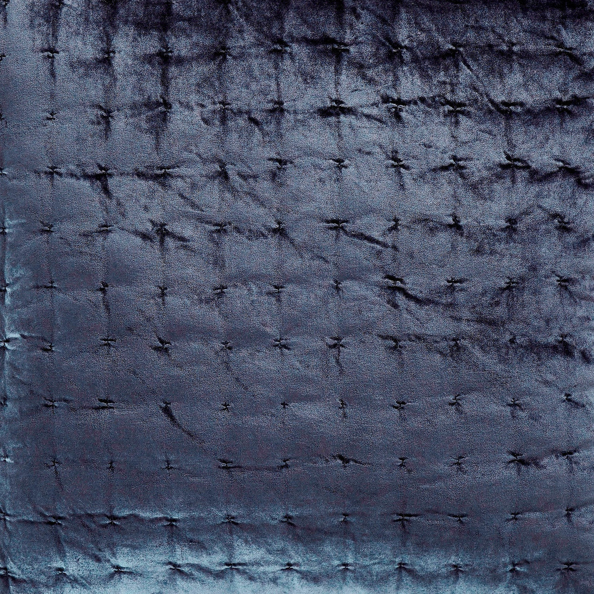 QT-313-9496_4|Dark blue-grey velvet quilted blanket, luxurious soft texture with square stitching, perfect for stylish bedroom comfort.
