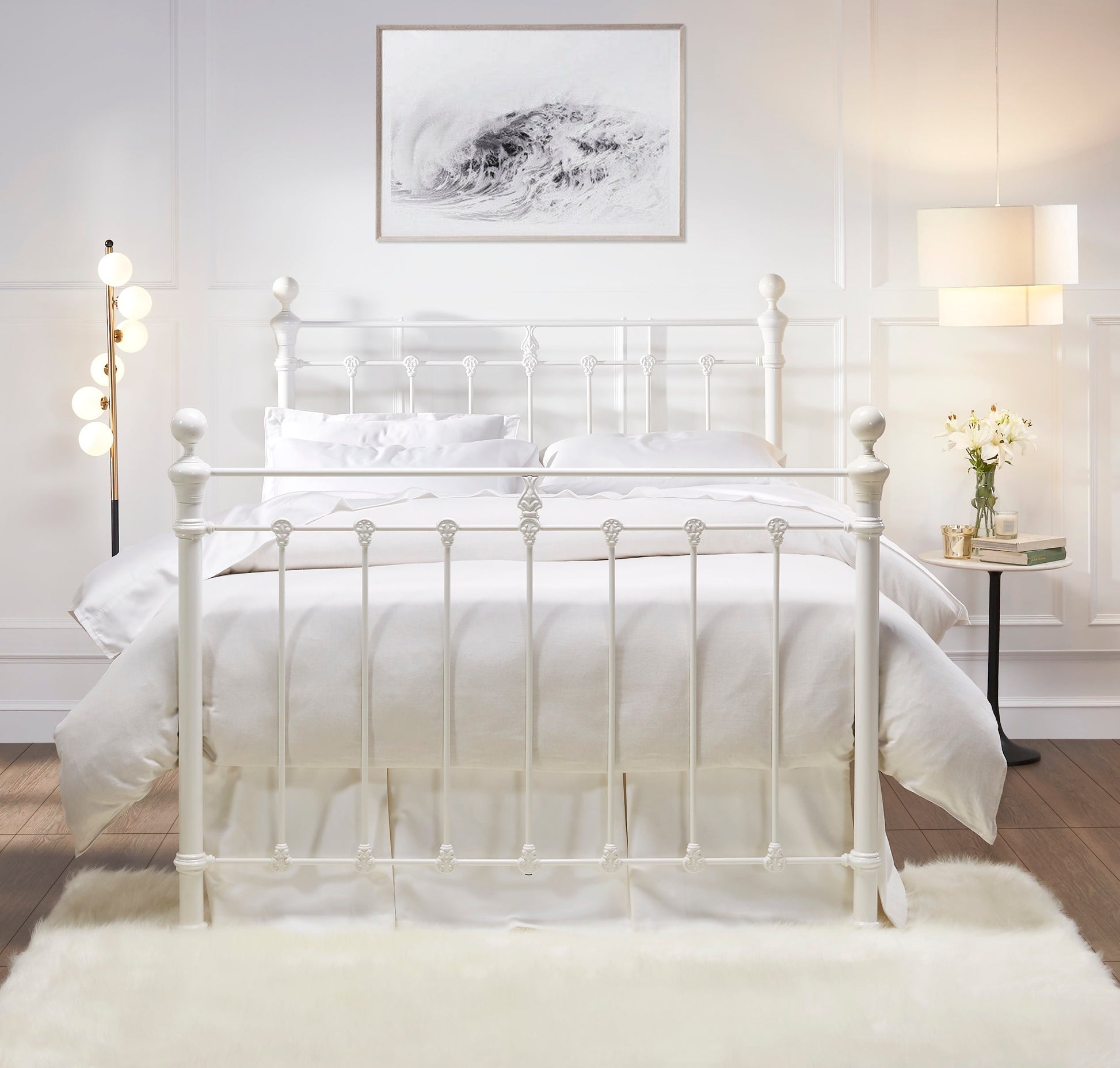 MB-201-7680_1|Elegant white metal queen bed, classic wrought iron style headboard, footboard design. Perfect for vintage decor.