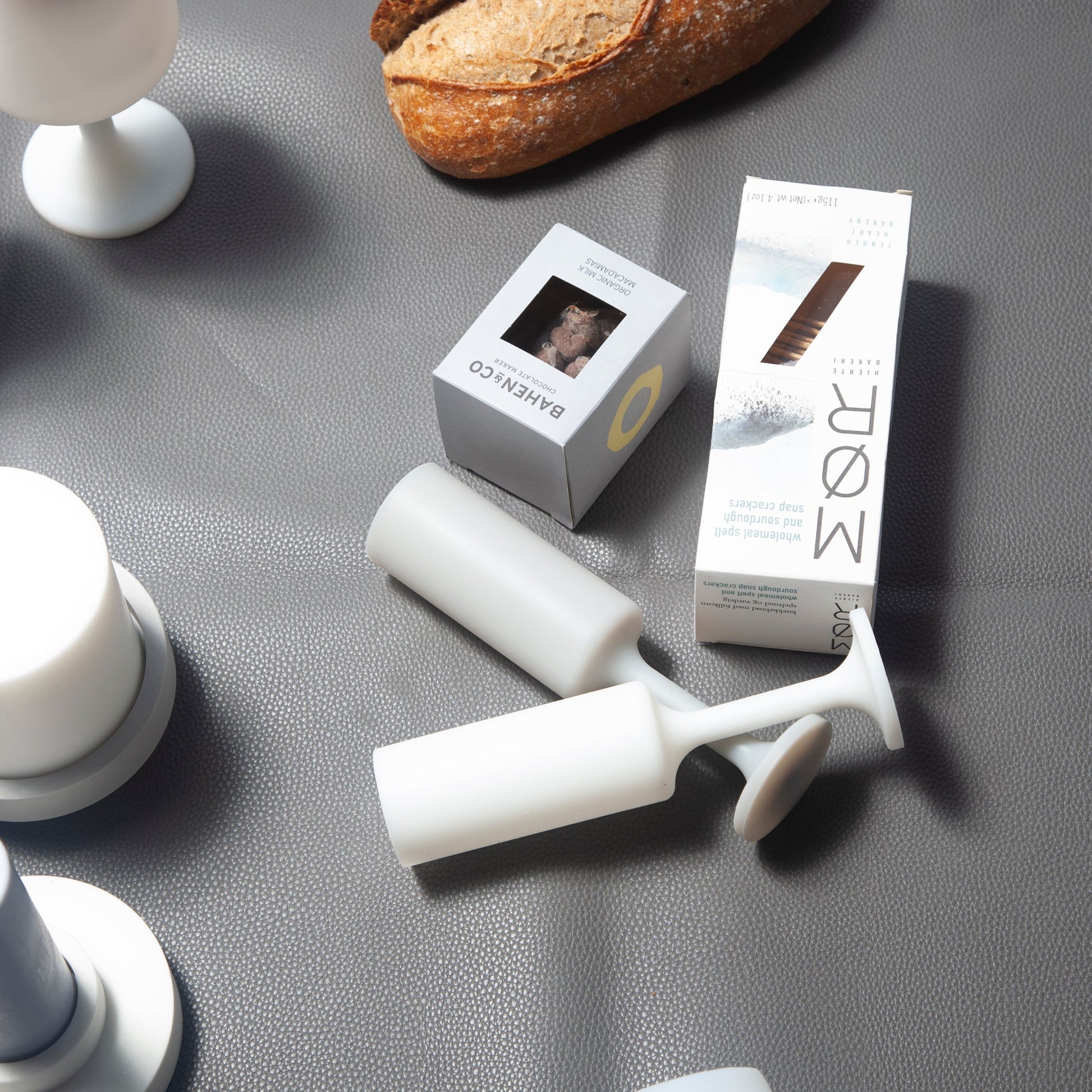 blanc + dove | seff | silicone unbreakable champagne flute - porter green | style + sustainability