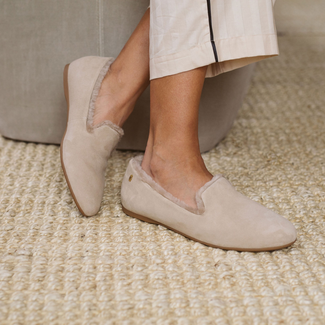 #color_sand-suede