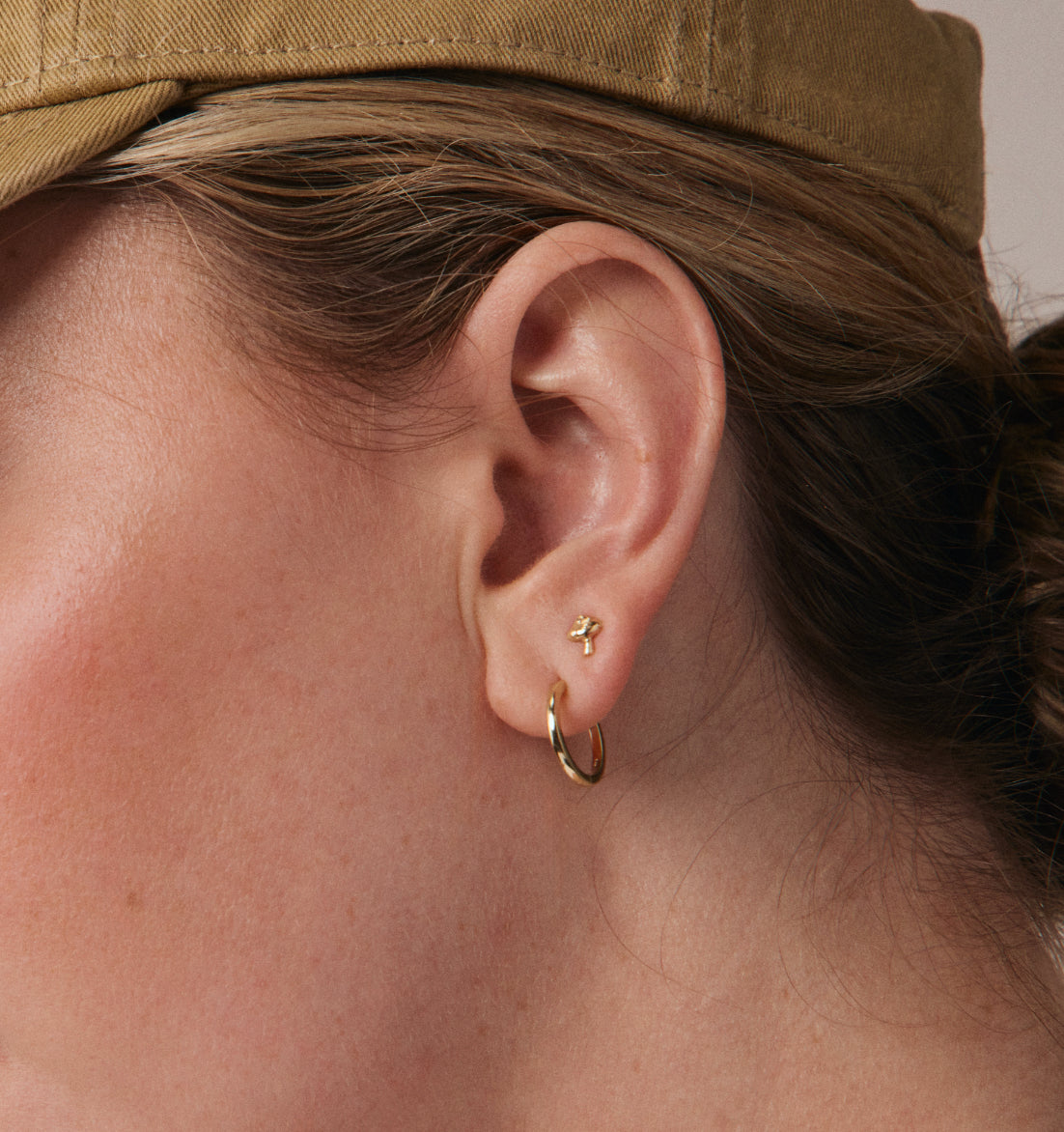 14K Yellow Gold Mushroom Stud