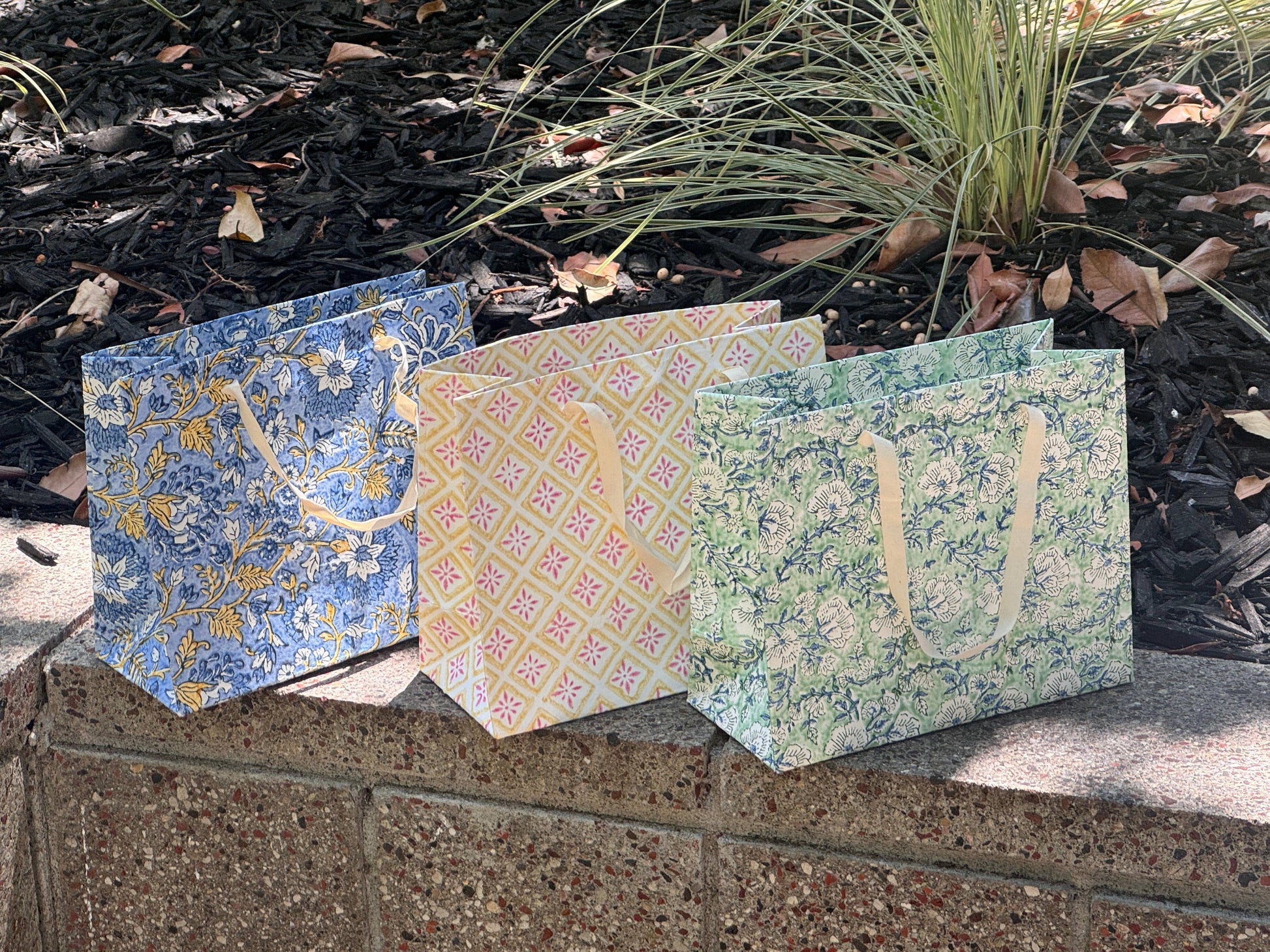 Medium (Set of 3) Hand Block Print Gift Bag- Heirloom Motifs