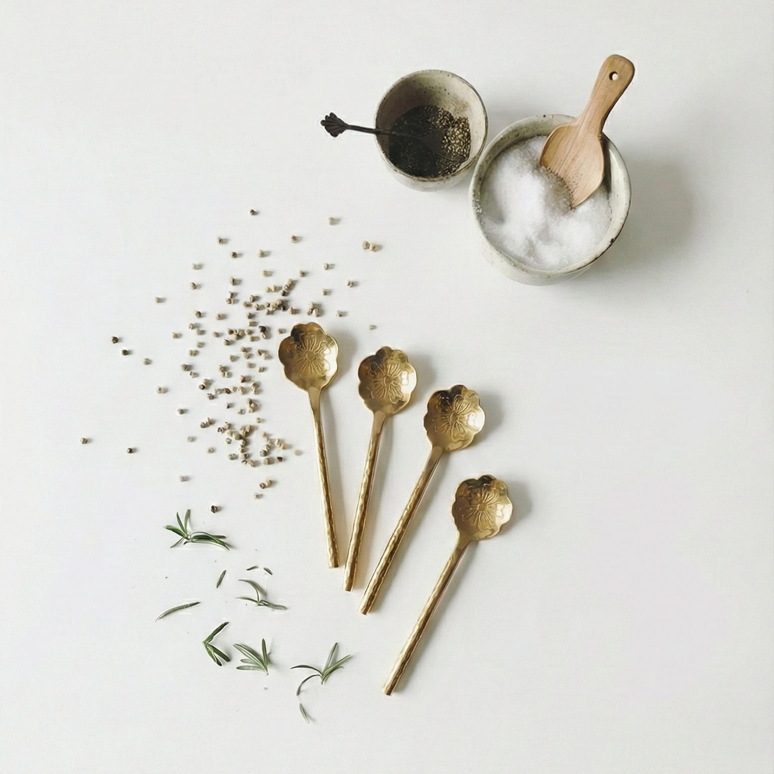 Flower Shaped Brass Cocktail Spoons Set of 4 5x1.5 Inches - Casa Amarosa