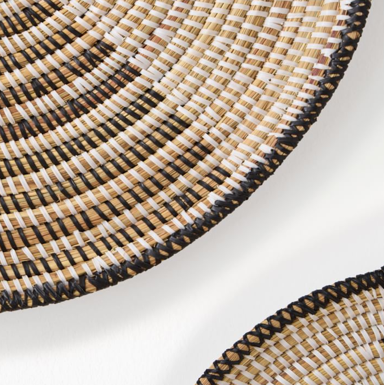 Mbare Wall Basket - Thumbnail 2