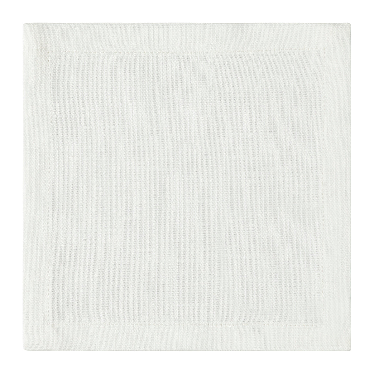 CNP-4908-66_3|Detailed close-up of a single elegant white linen napkin, showcasing its fine texture for a sophisticated place setting.