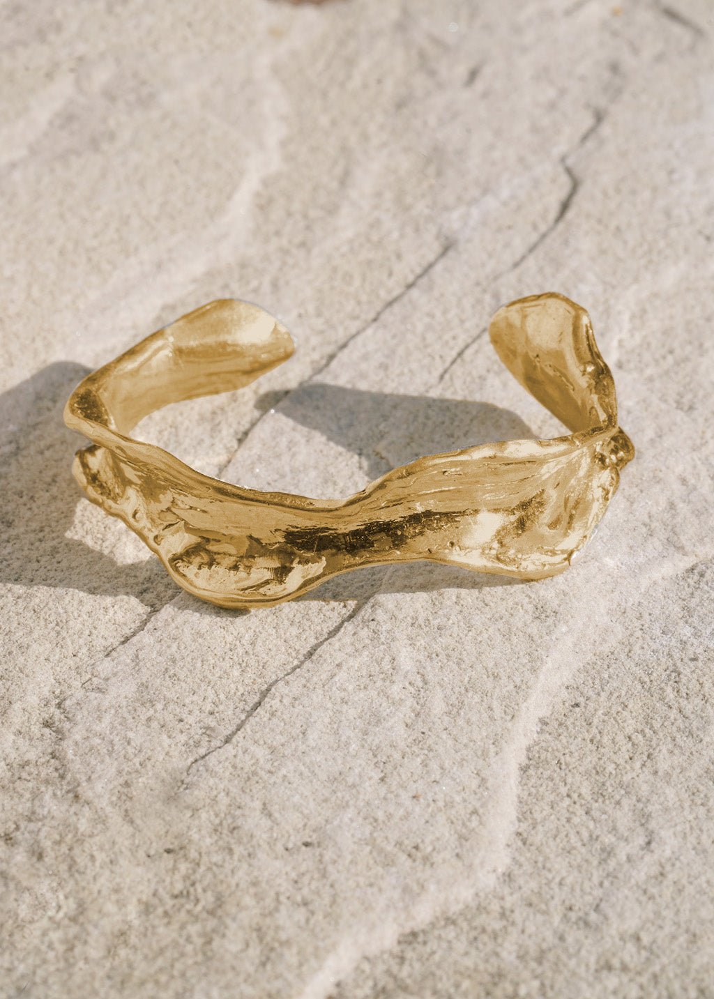 Amargosa Gold Cuff Bracelet - Dea Dia