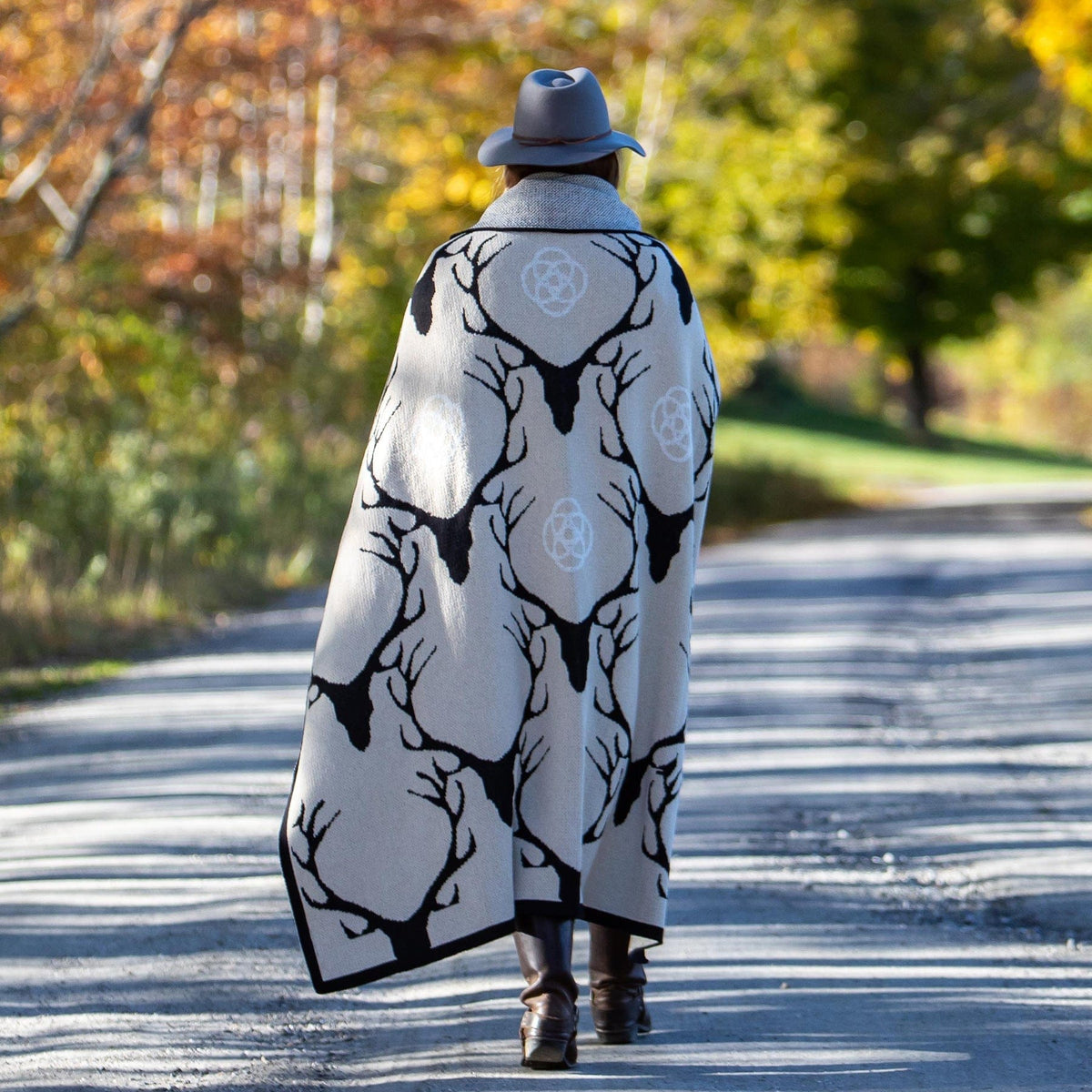 in2green Eco Throw Cotton Sustainable Knit Throw Blanket | Stag Longhorn 655646731391 BL01STL1