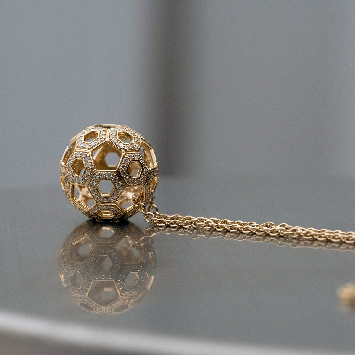 Bombus 18K Gold Diamond Honeycomb Pendant