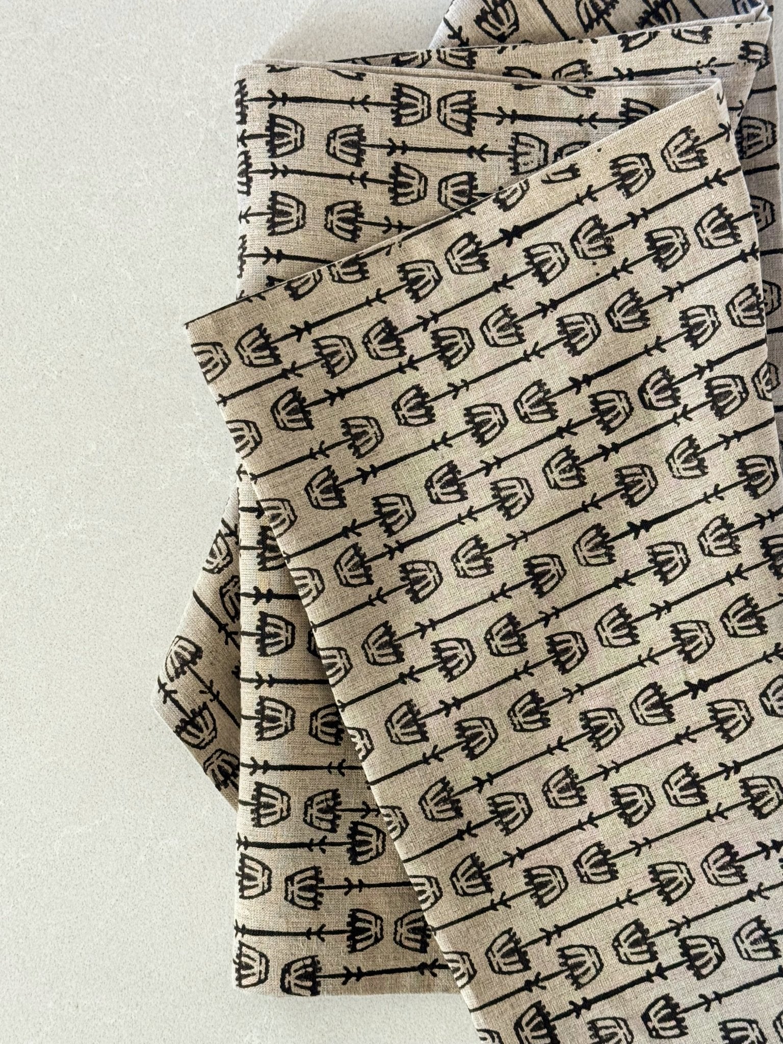 Table Runner (Flax Linen) - Mosaic Flower, Black - The Mended Company