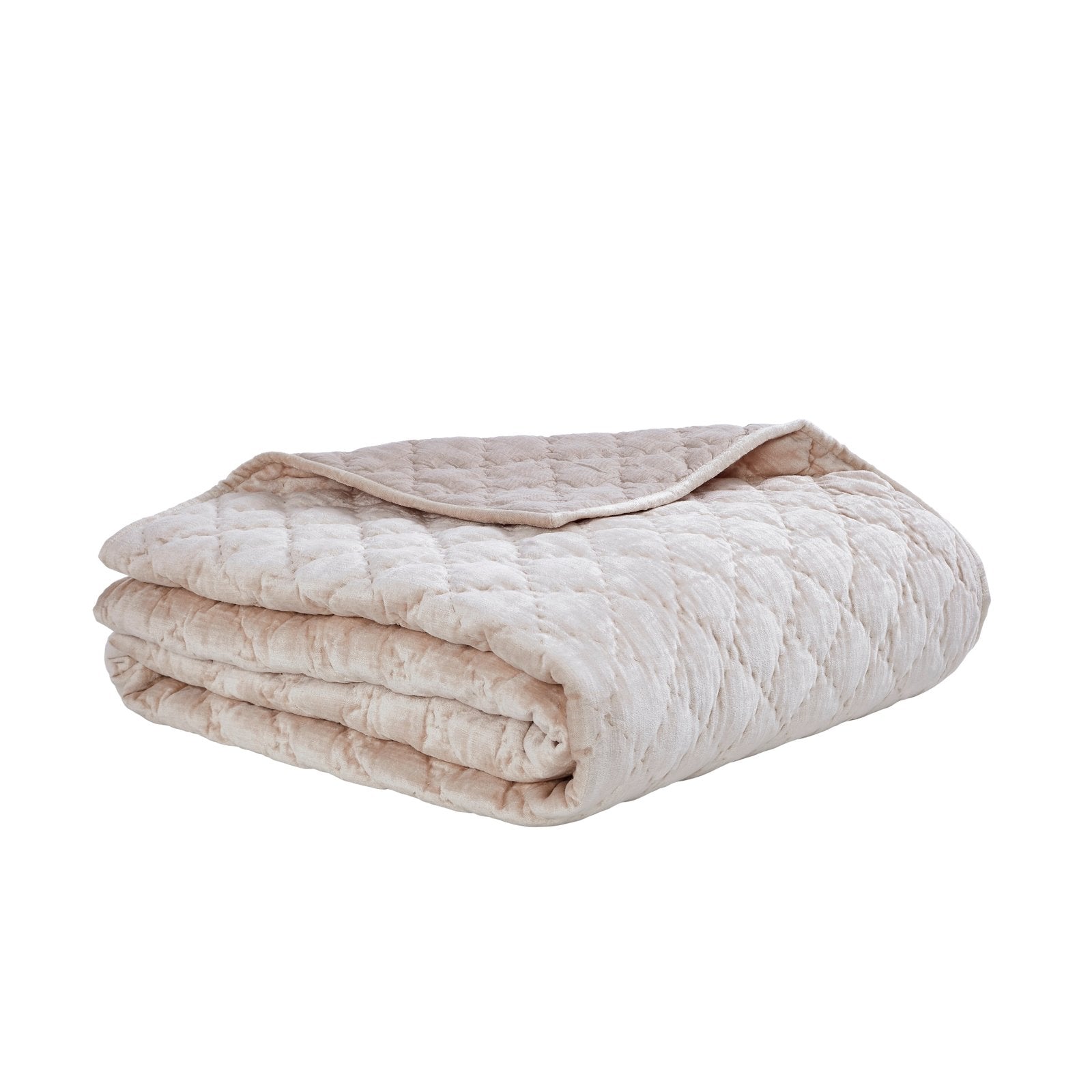 QT-342-9496_3|Folded cream velvet quilt showcasing intricate diamond quilting. Luxuriously soft and plush, perfect for cozy bedroom comfort.