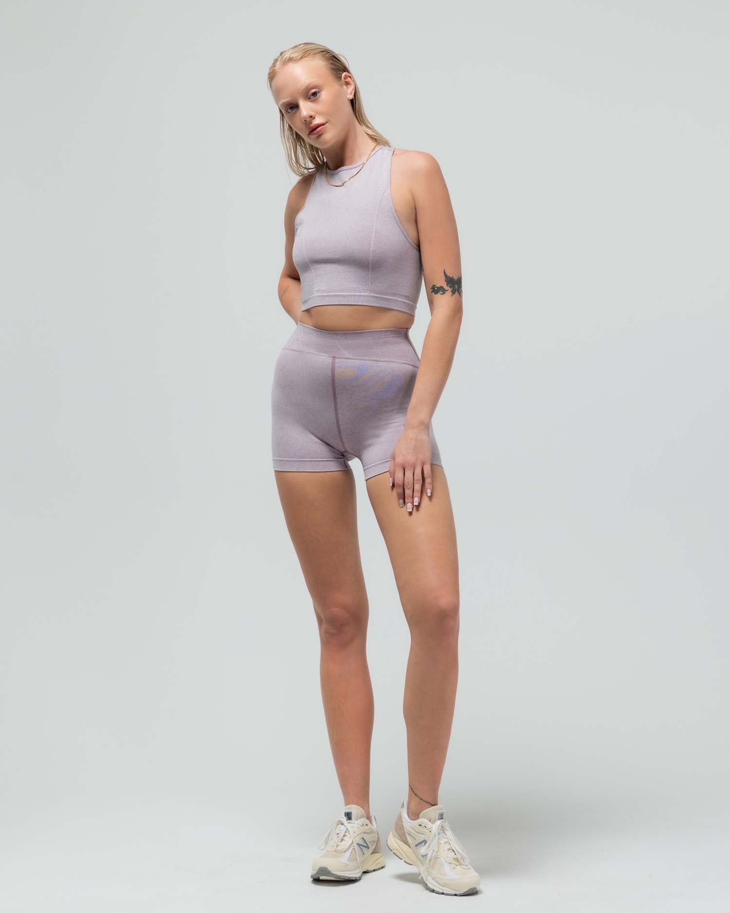 MAUVE