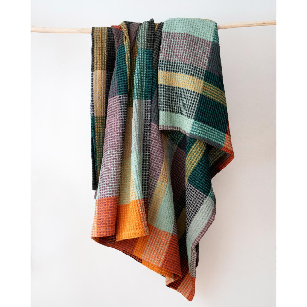 Vrou Vrou Blanket in Cypress - Thumbnail 5