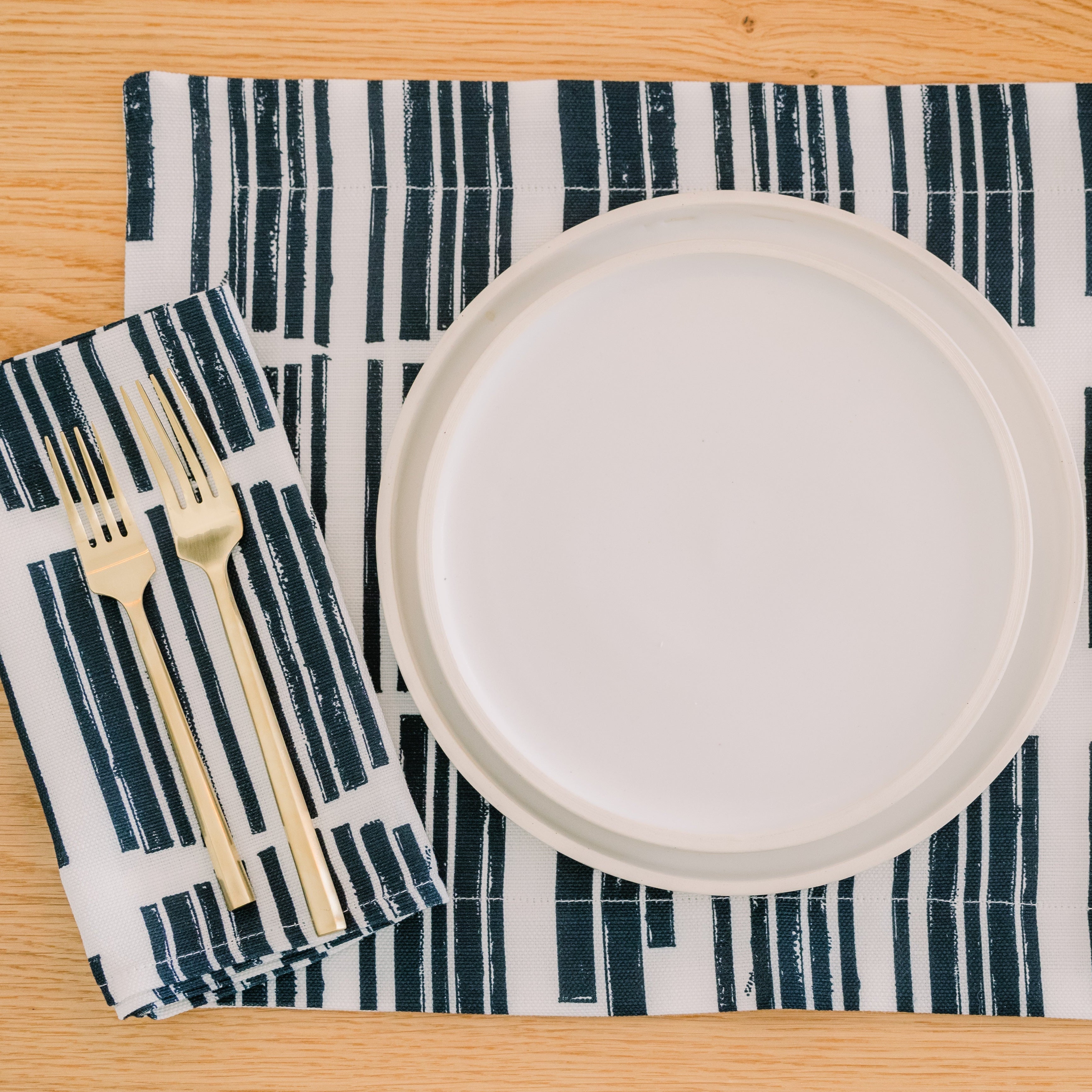 Marguerite in Indigo - Pair of Napkins