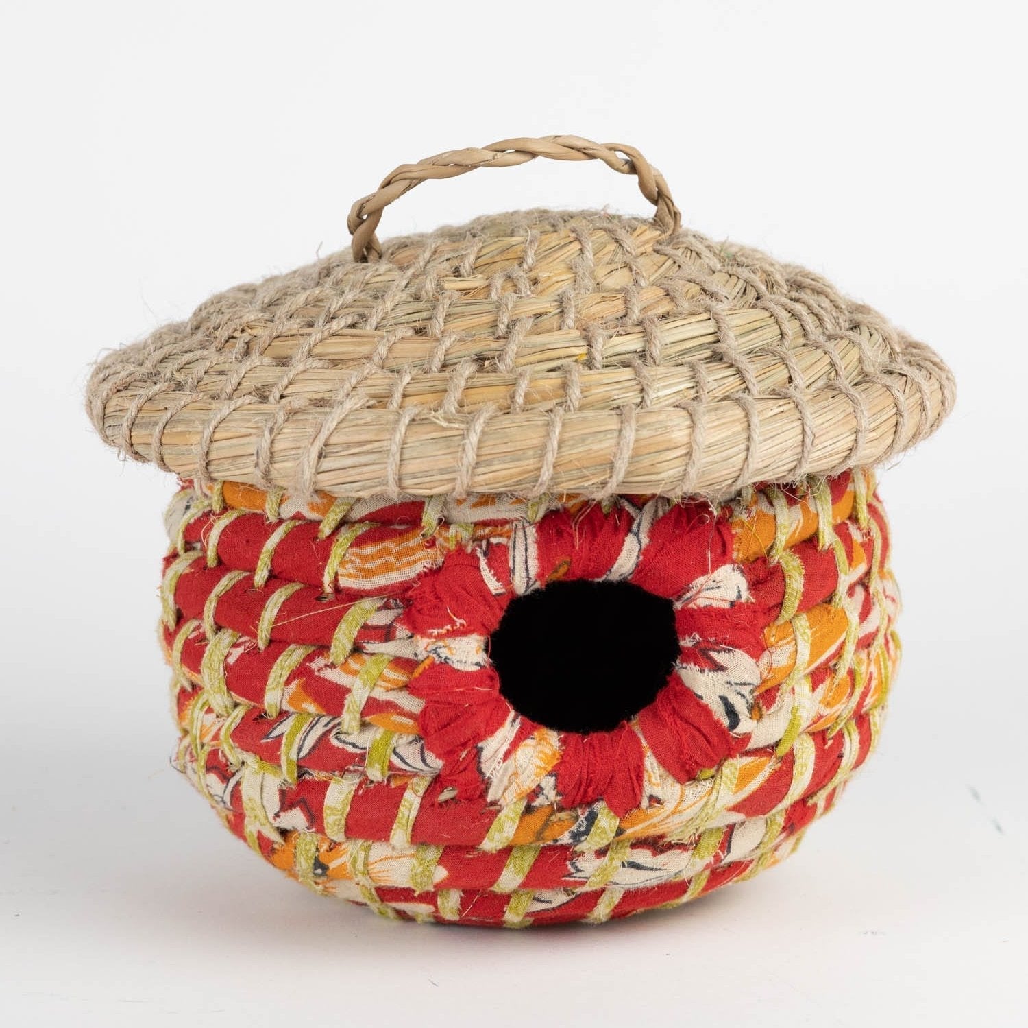 Acorn Sari Birdhouse - Ten Thousand Villages