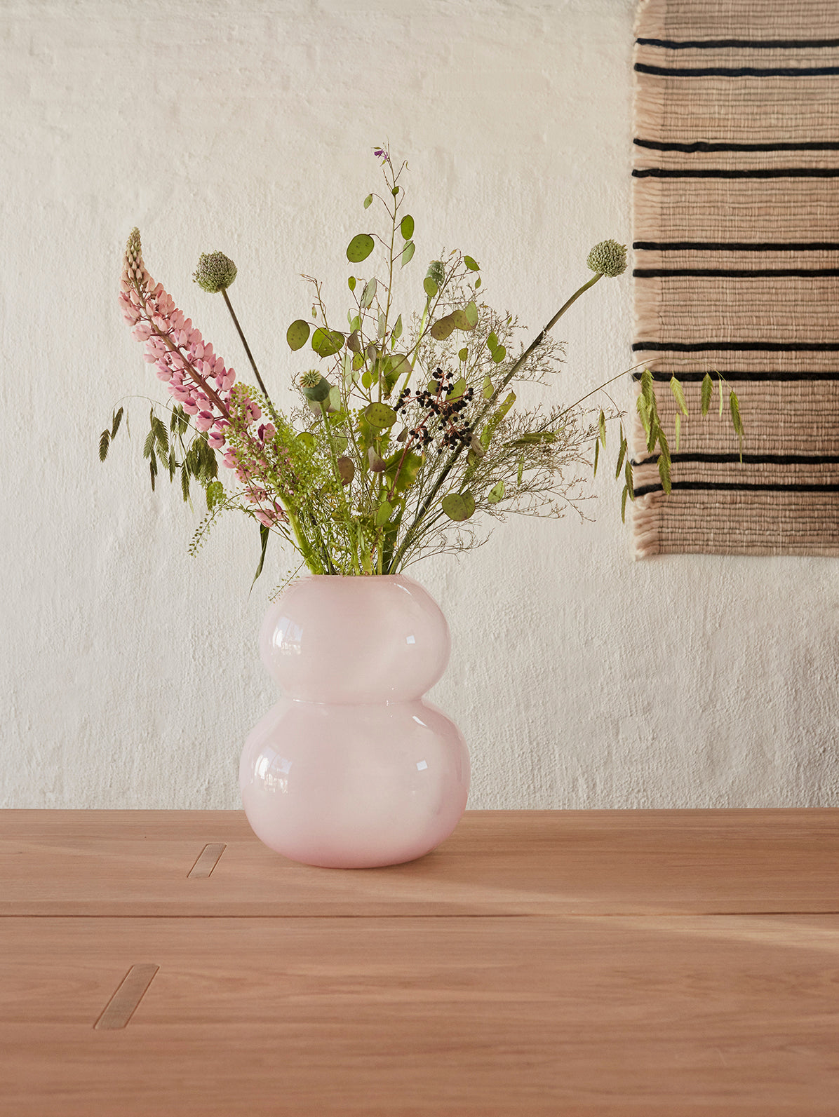 Putki Wall Rug Offwhite Black By Oyoy L300401 2