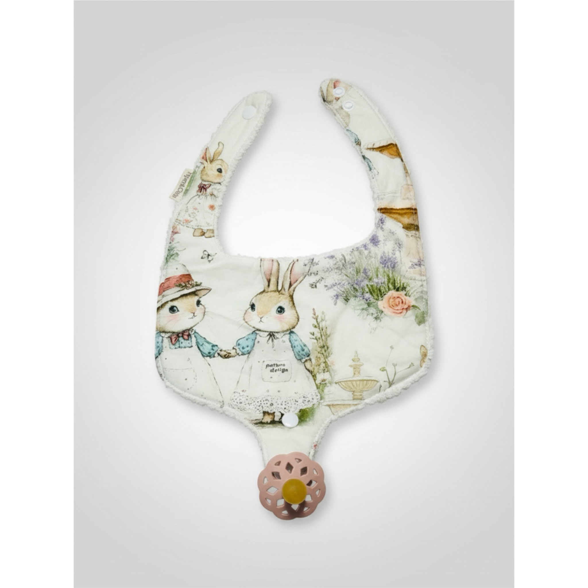 Soothe & Snap Bib – Bramble Rabbit