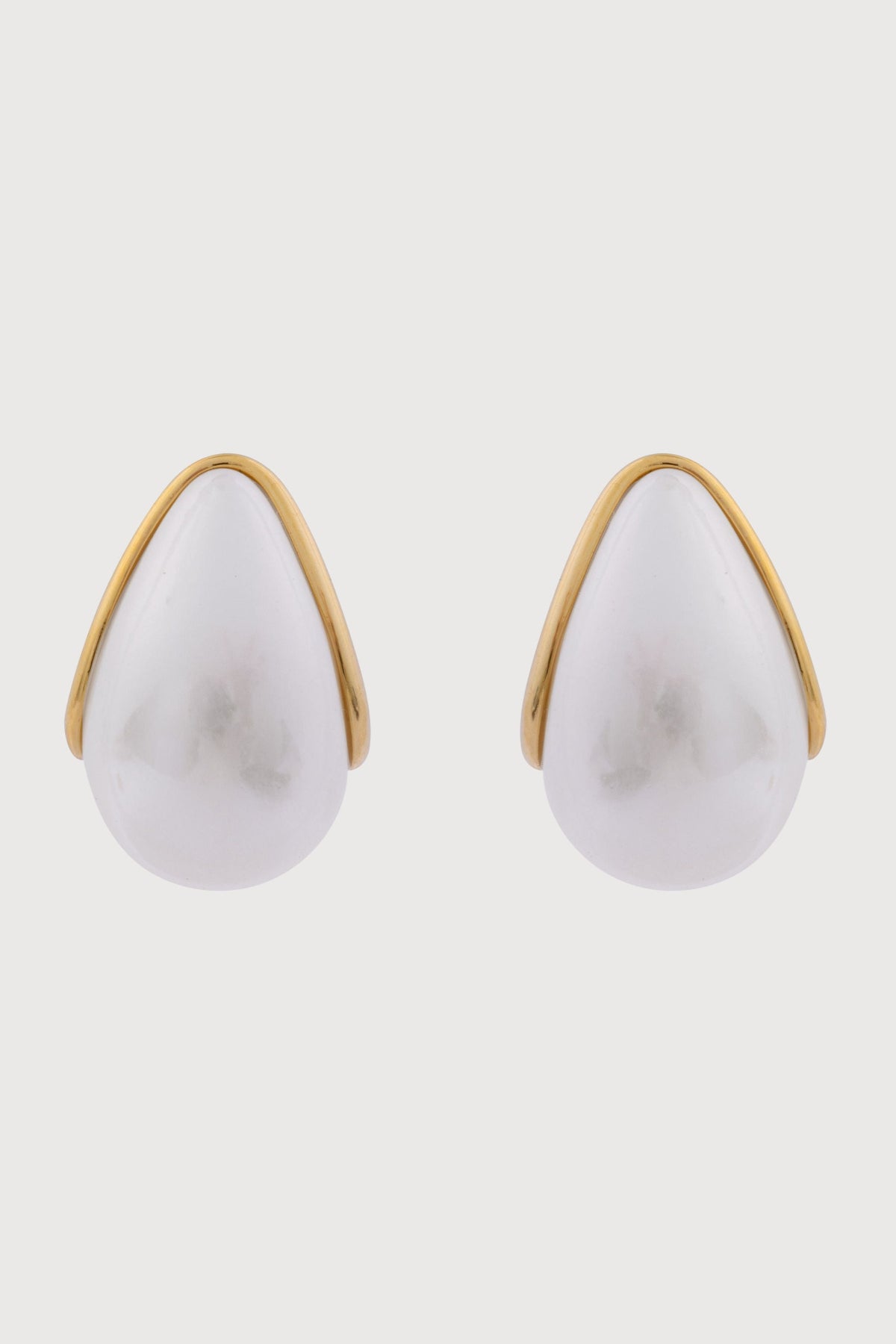 Teardrop Pearl Earring - Gold