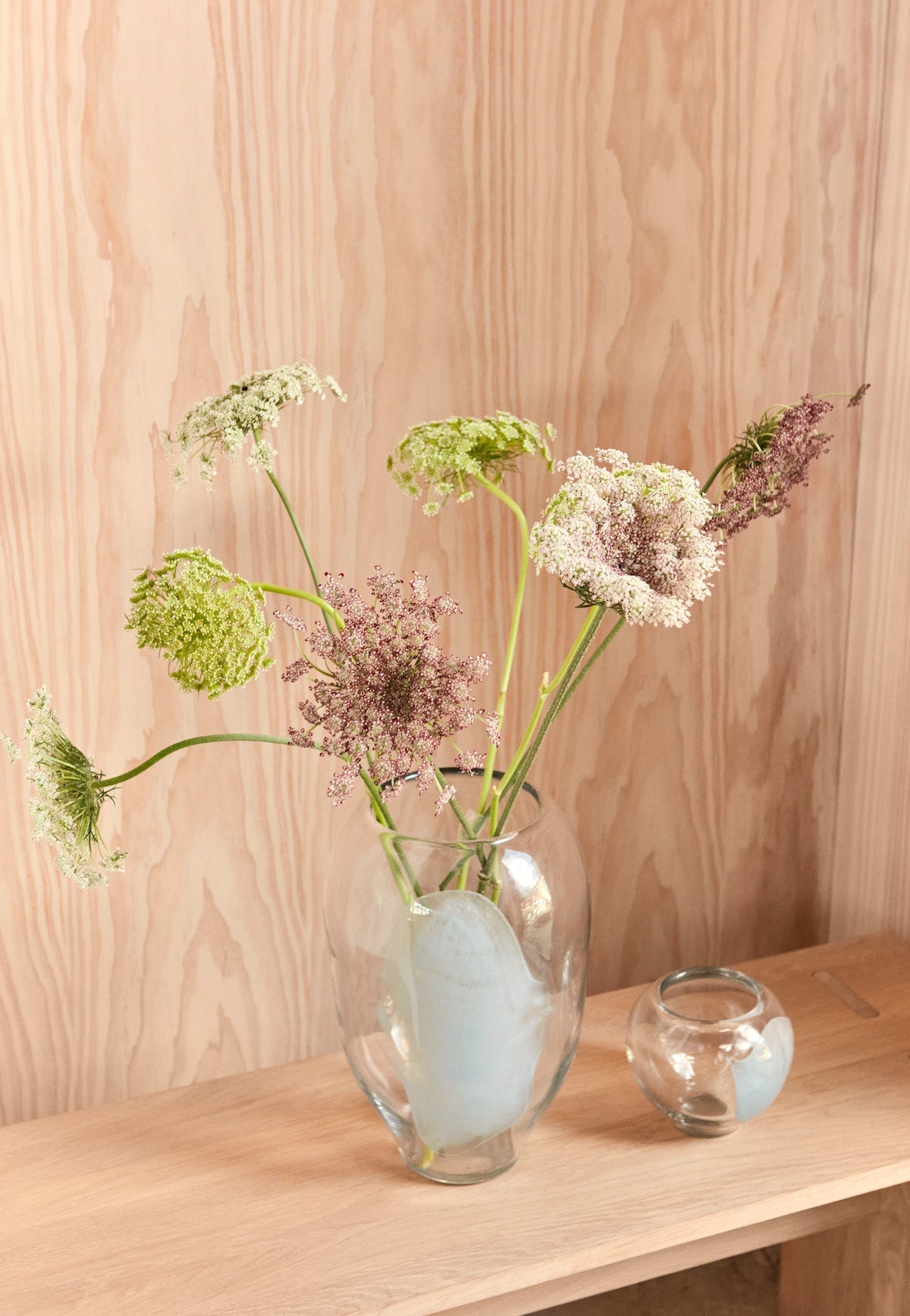 Jali Large Vase In Ice Blue 4