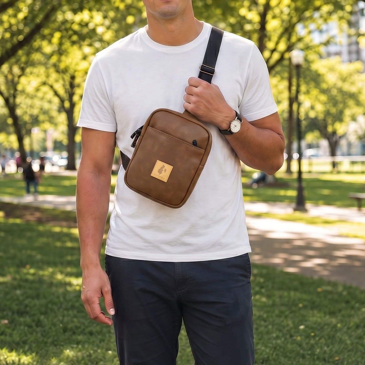Rozi Vegan Leather Crossbody Bag 2L - EcoDunia #color_brown