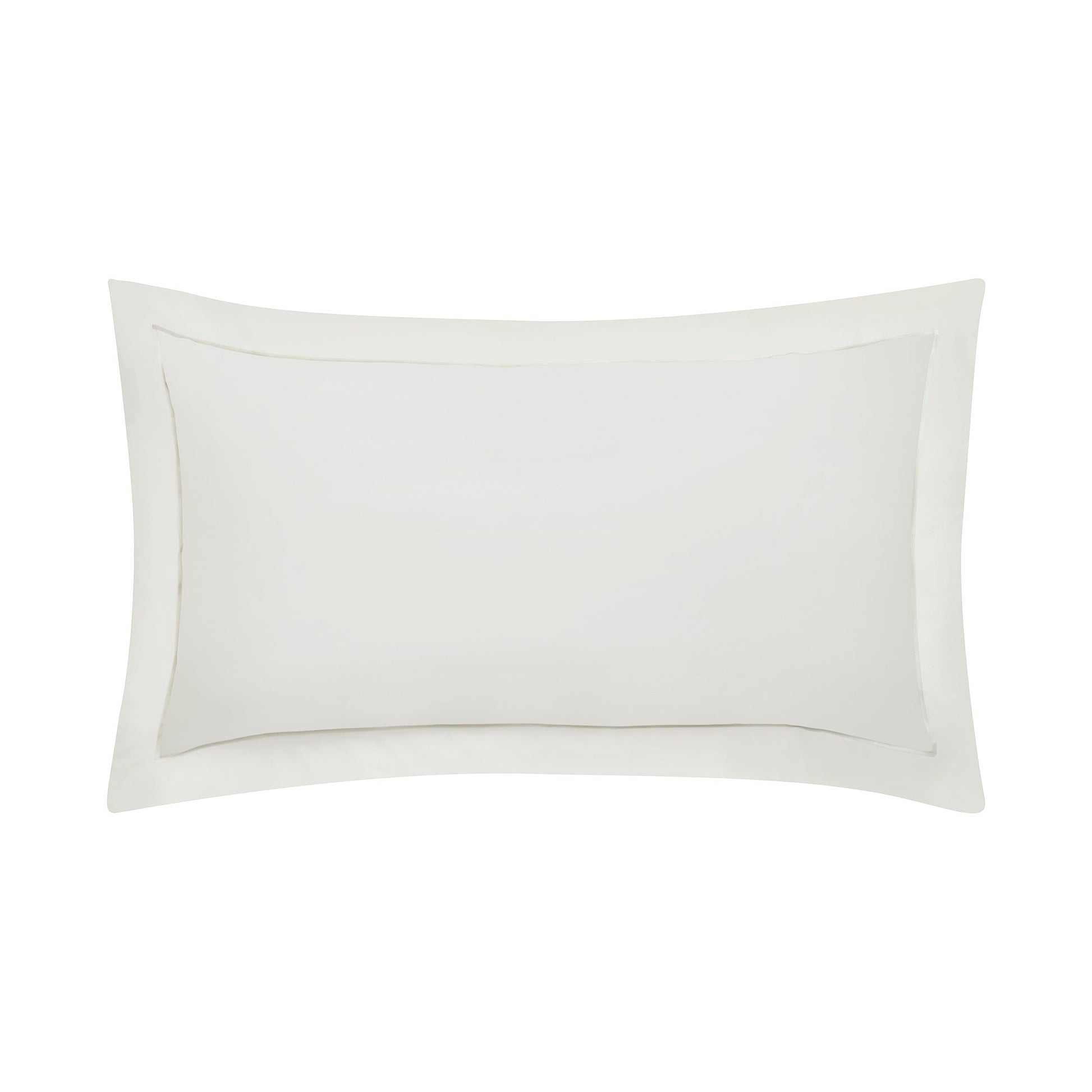 KS-064-2036_1|Classic white duvet cover with a clean, tailored flange edge. Pure, crisp cotton for serene and luxurious bedroom styling.