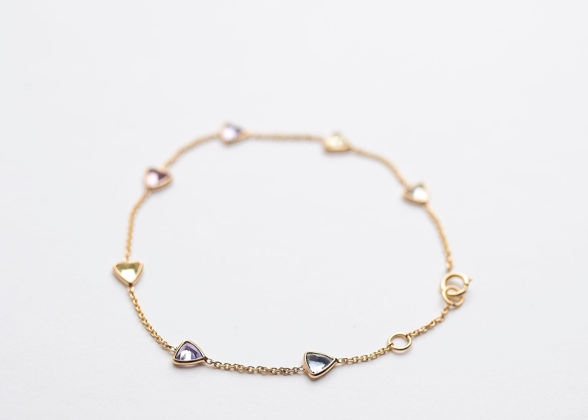 Joyful Hues minimal everyday fine jewelry in solid gold and sterling 925 silver with natural gemstones.