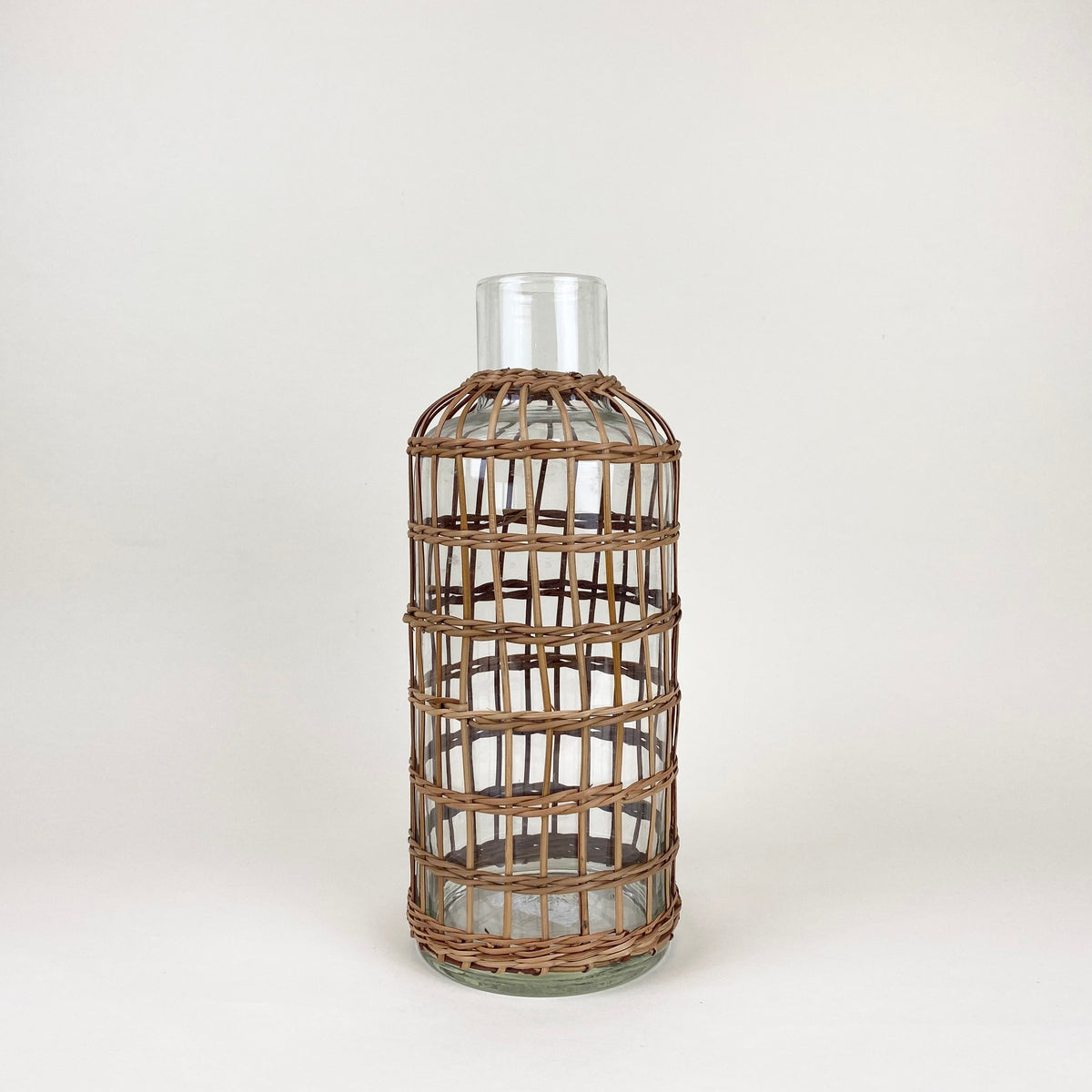 Rattan Cage Vase Carafe Medium Glass Rattan Carafes Rattan Rattan-Carafes