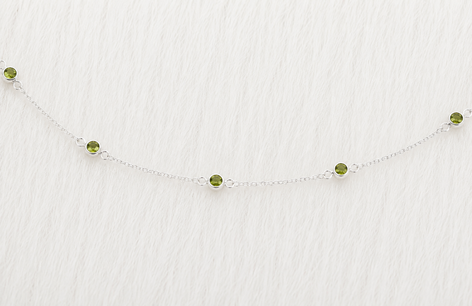 silver_peridot_august_birthstone