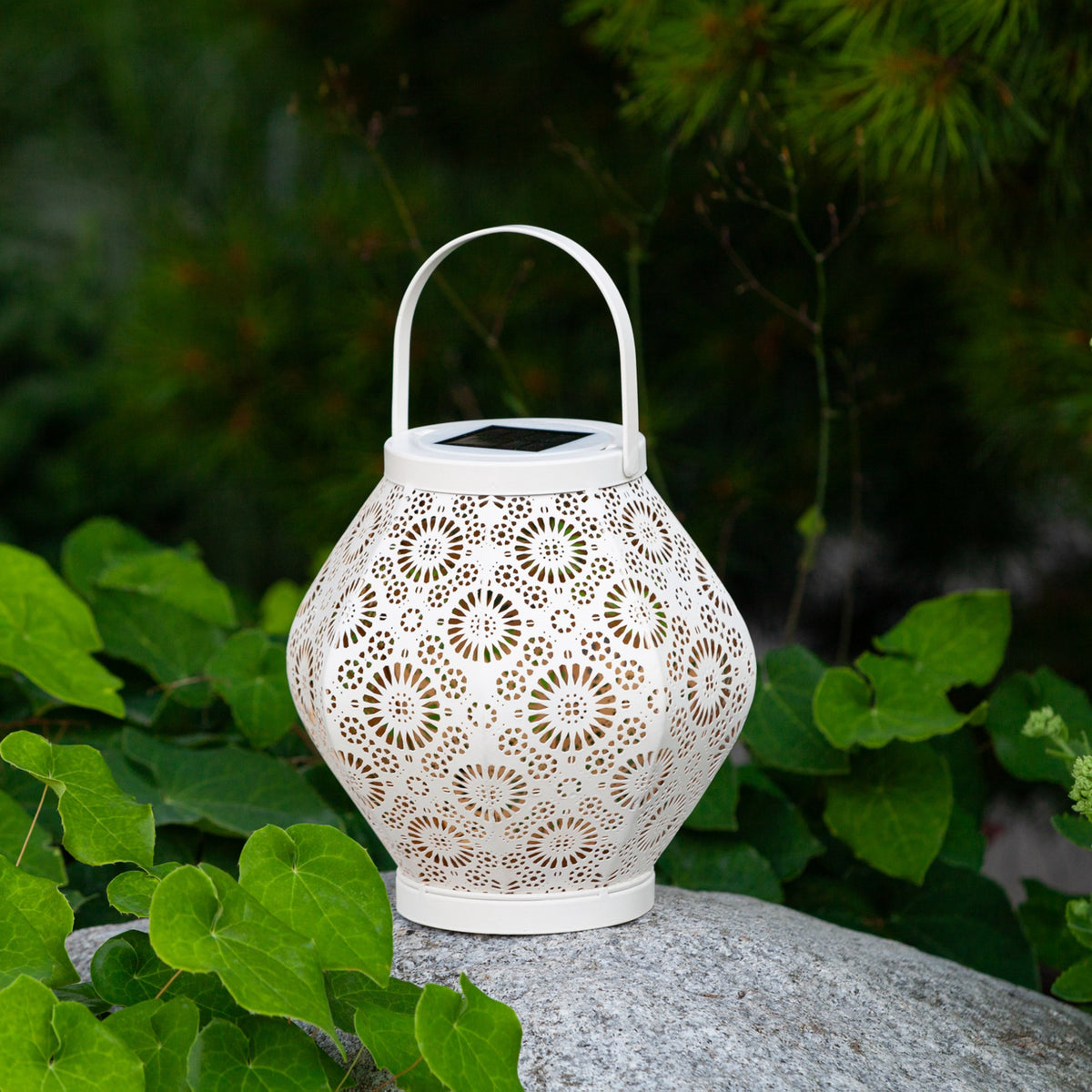 Metal Daisy Solar Lanterns - 2-Pack