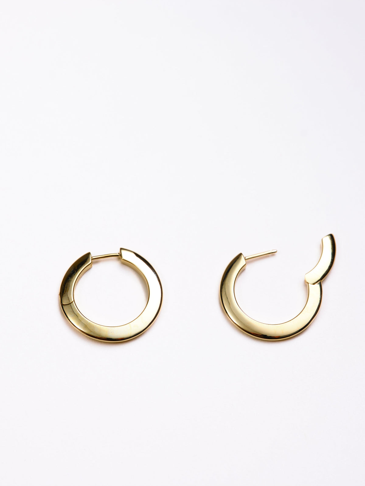 Talia Medium Hoop Earrings in 14k recycled gold vermeil, view 4