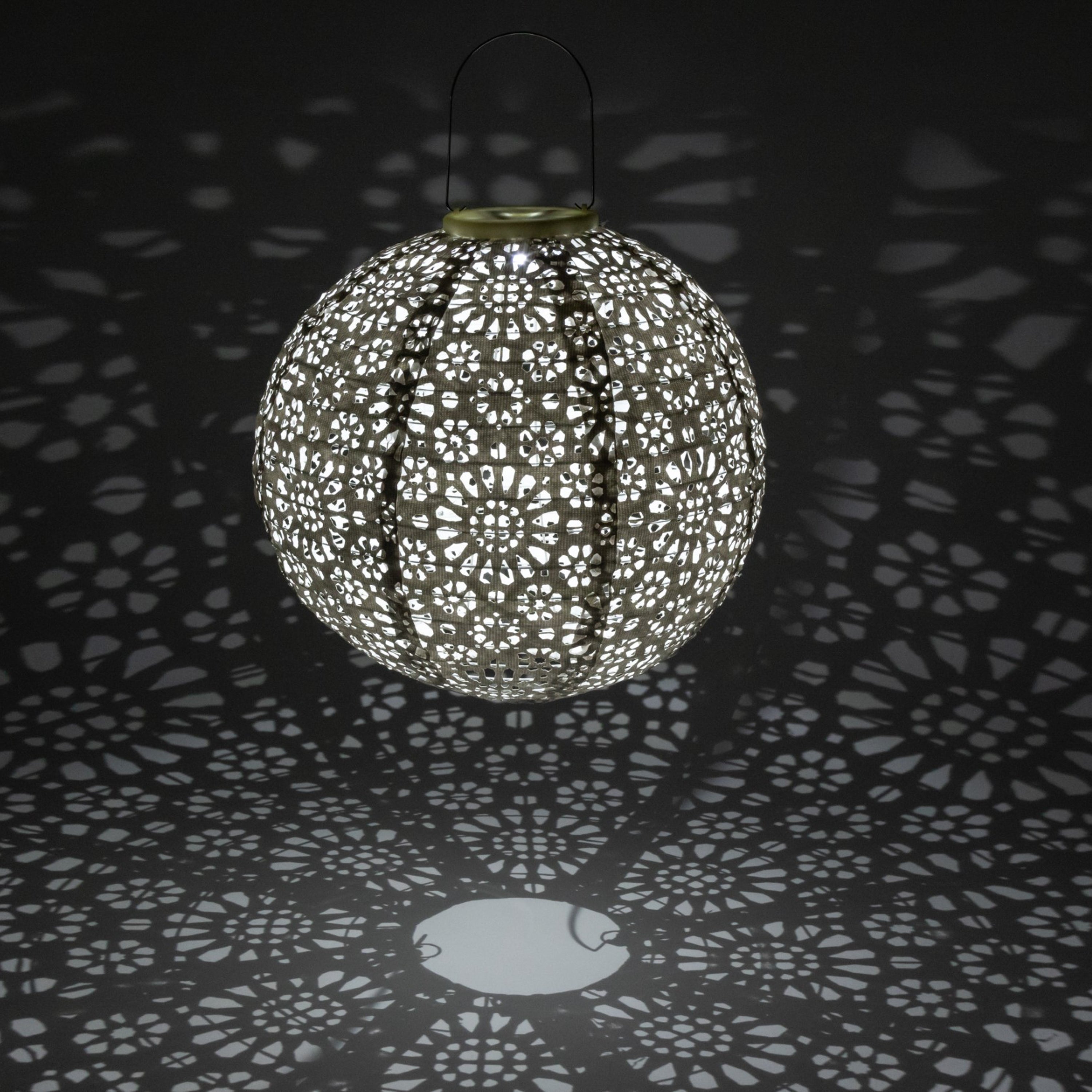 Stella Luxe Globe Chantilly Lace Porcelain LED Lantern (Battery Powered)