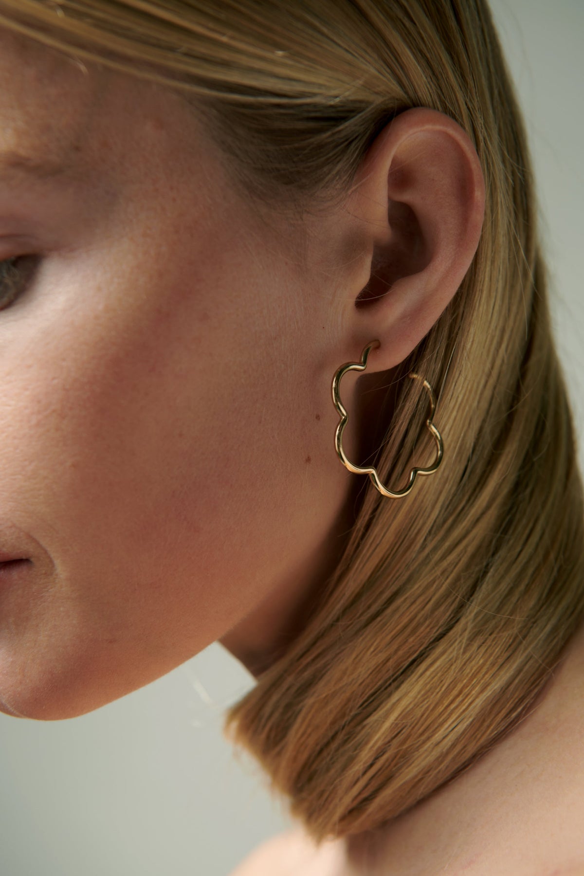 Kirby Flower Hoop in 14k recycled gold vermeil, view 2