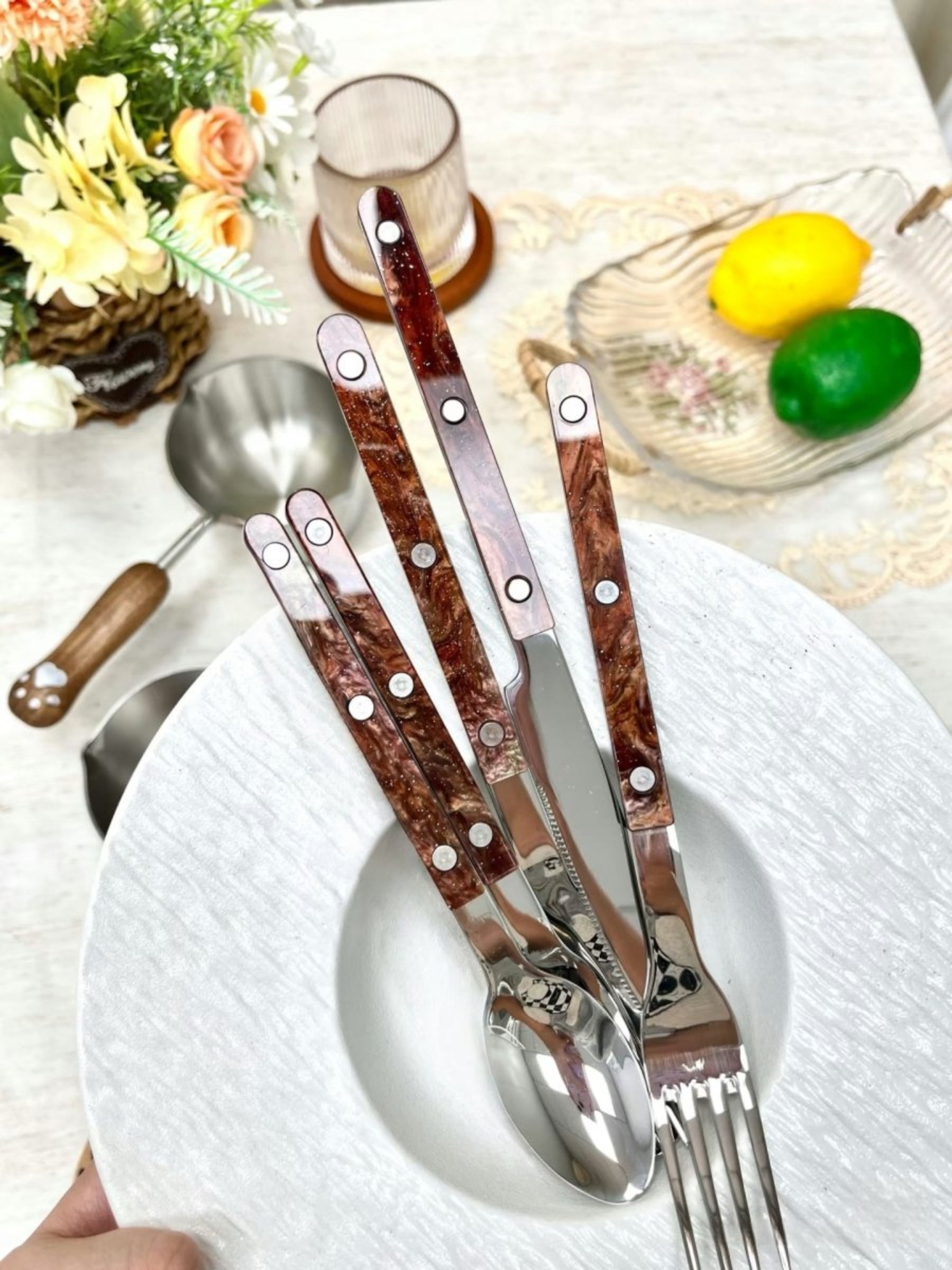 Set Of 10 Pcs Modern Nebula Cutlery, Bistrot Style Rivet Flatware Set - Flatware Sets - Nebula Cutlery Set Of 10 Pcs-Glacier - INSPECIAL HOME