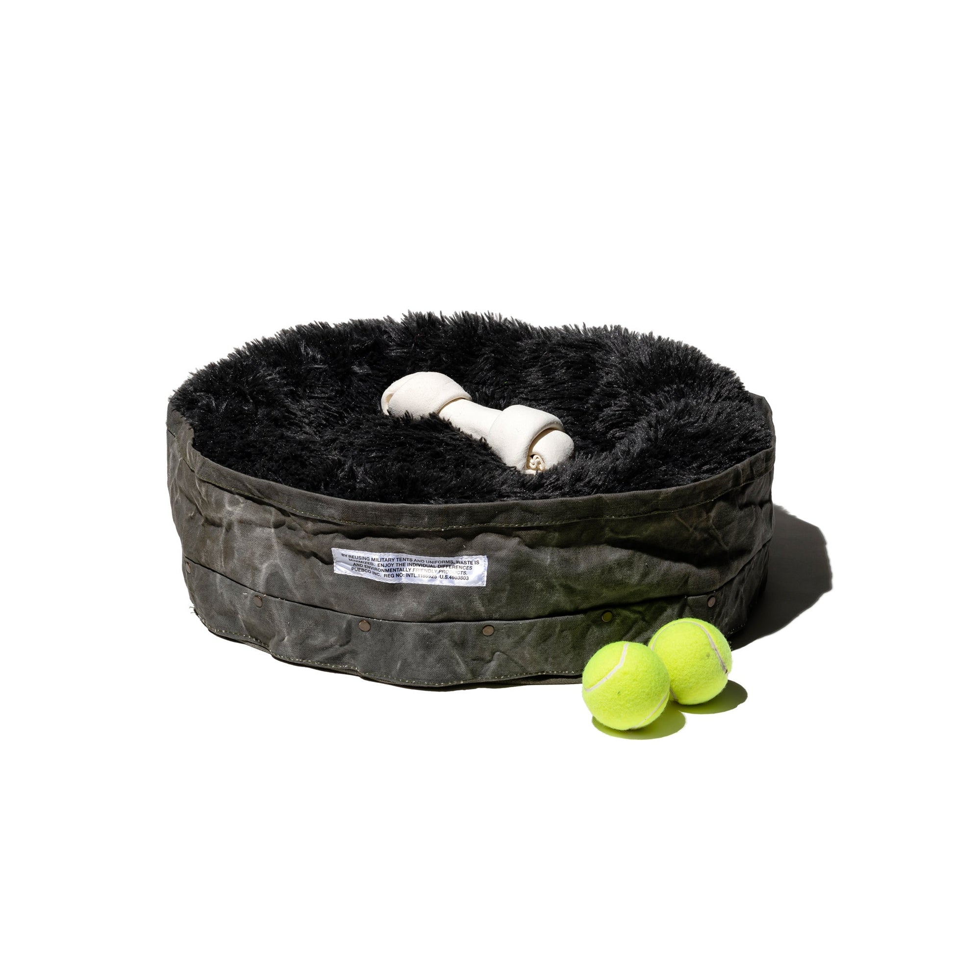 Rivet Pet Bed 3